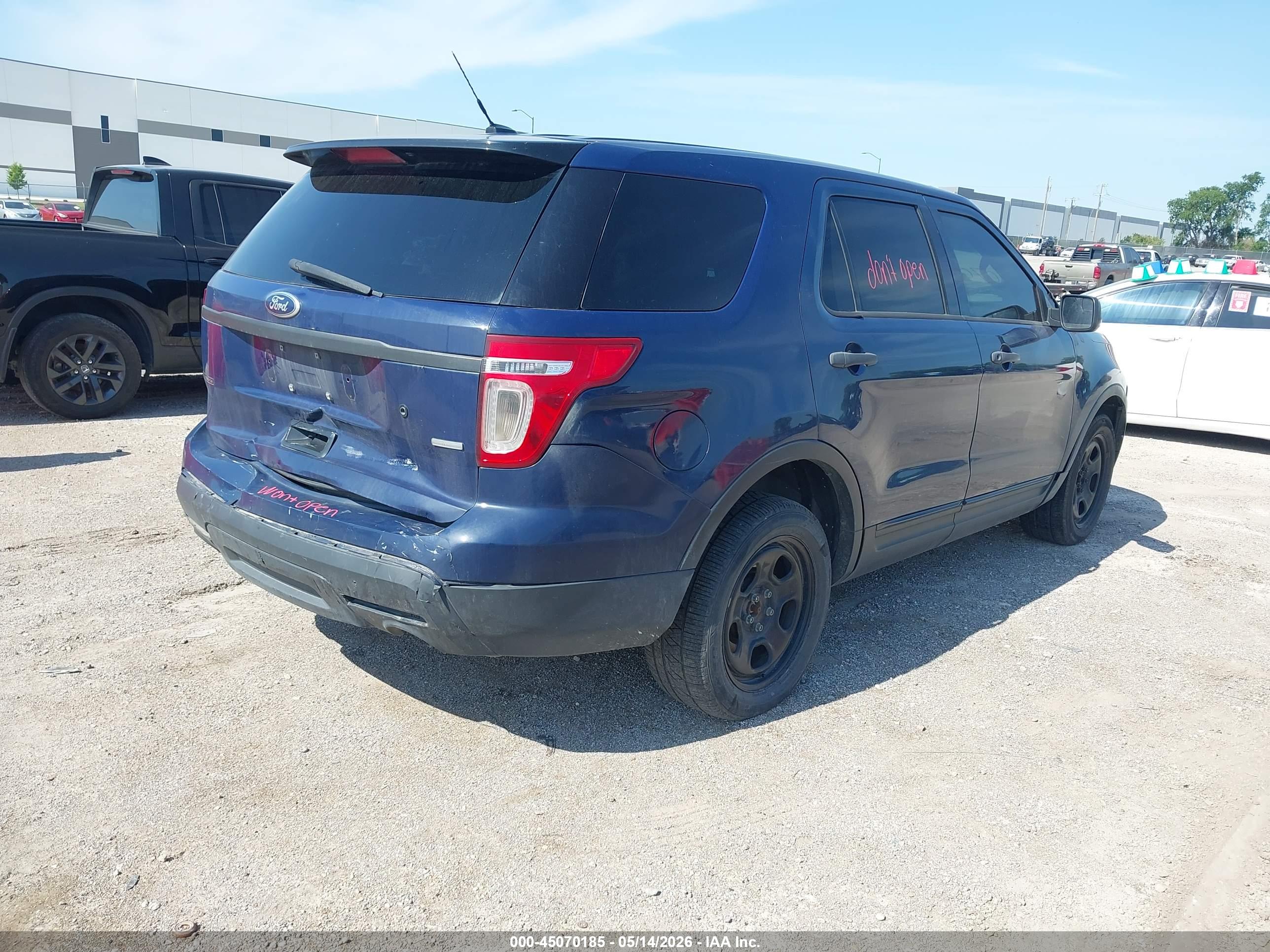 FORD UTILITY image 4