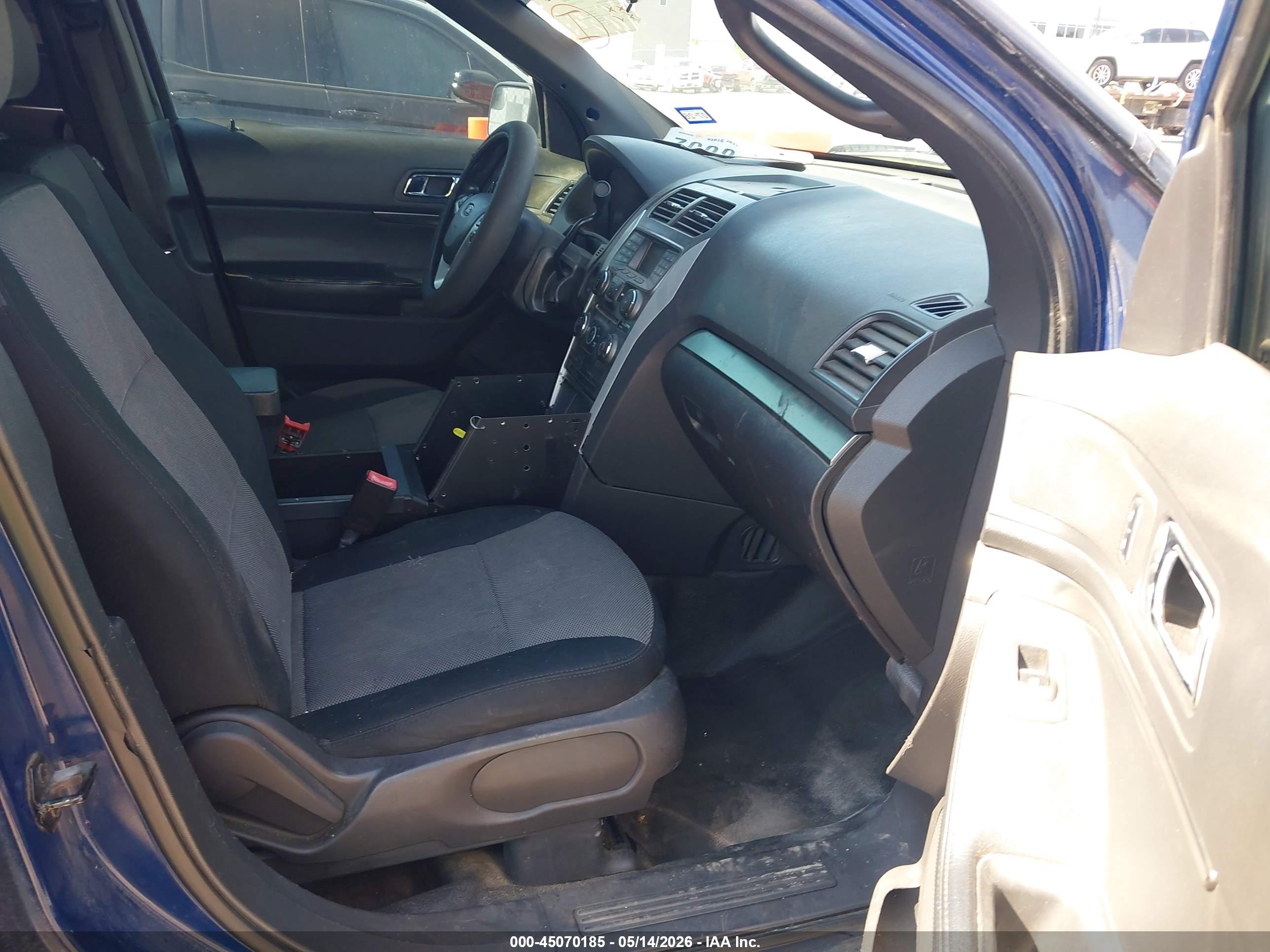 FORD UTILITY image 5