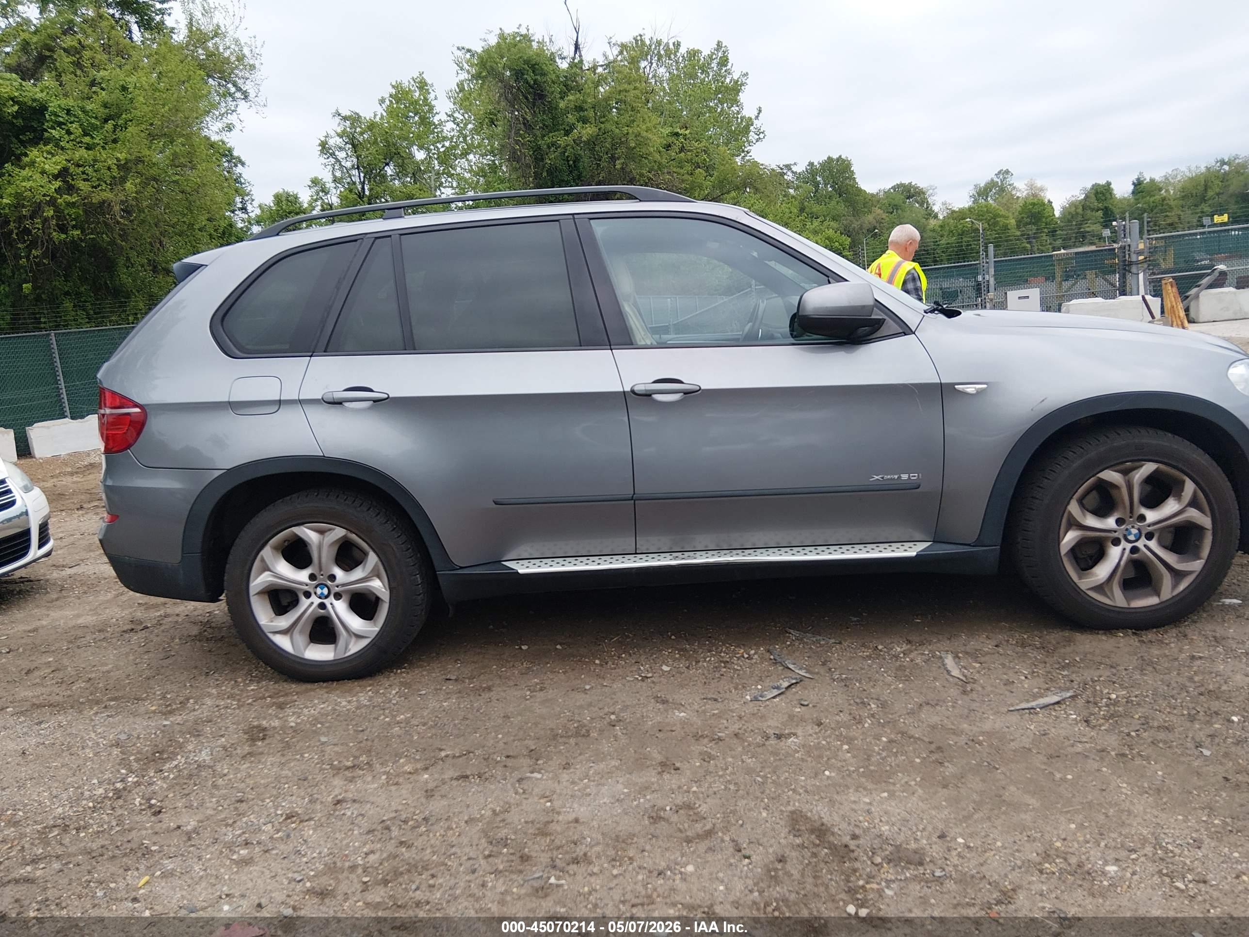 BMW X5 image 6