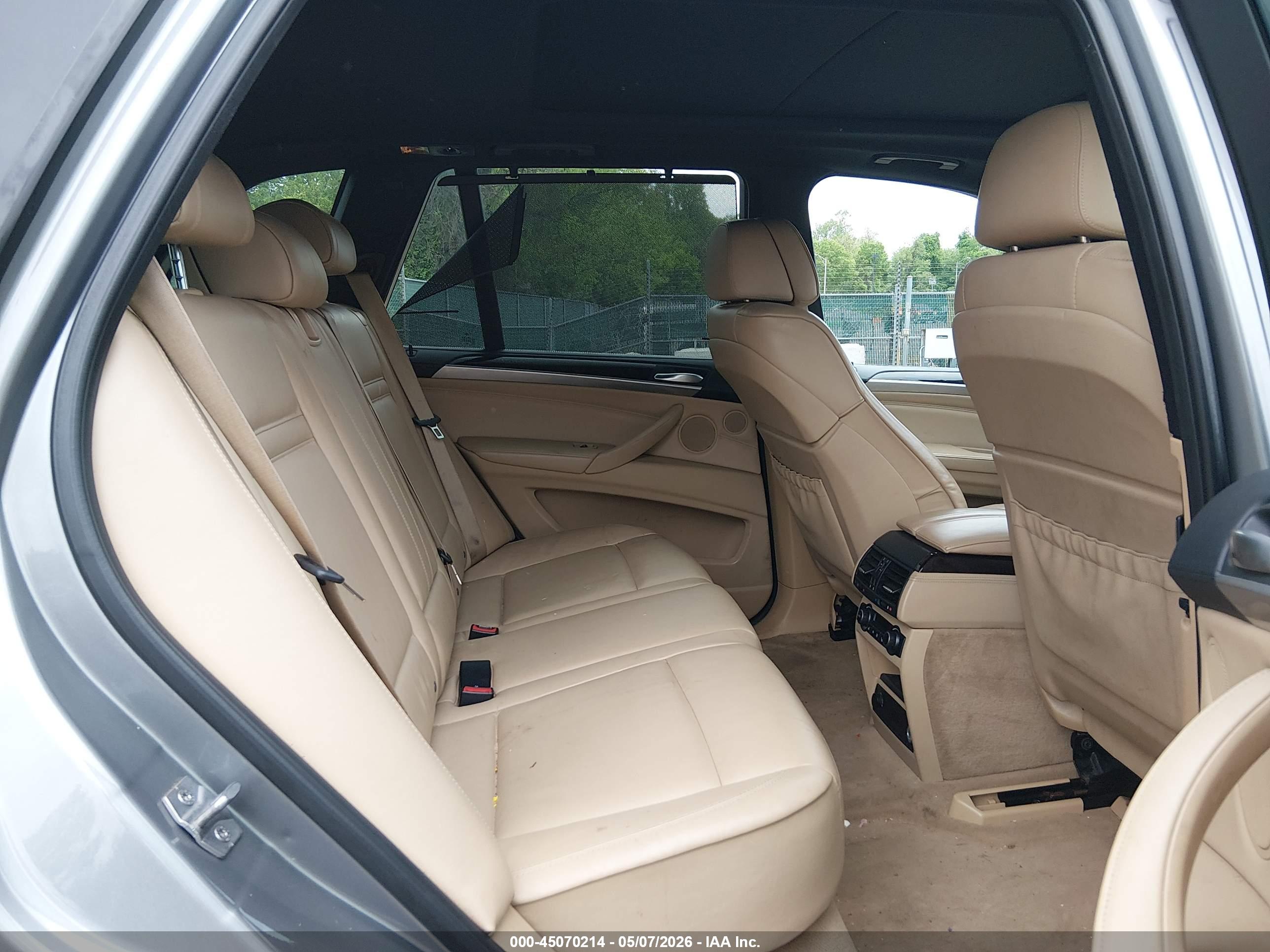 BMW X5 image 8