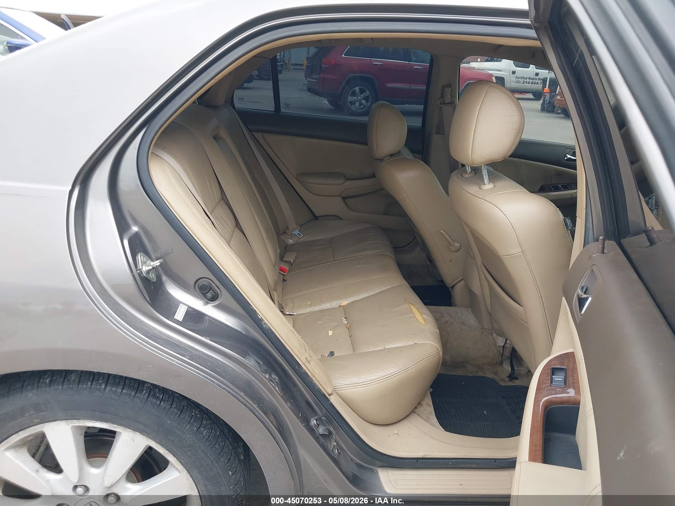 HONDA ACCORD image 8