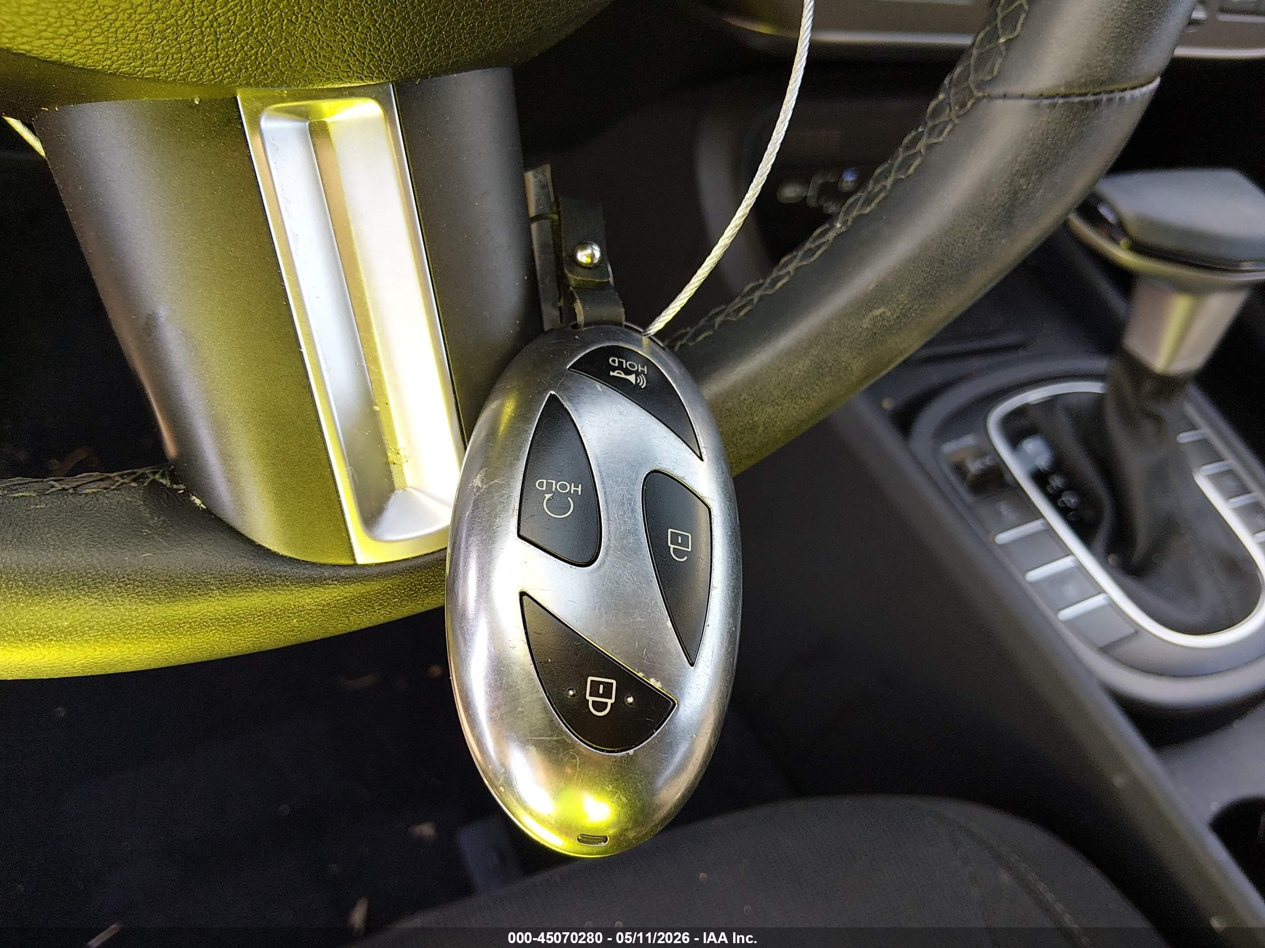 HYUNDAI KONA image 11