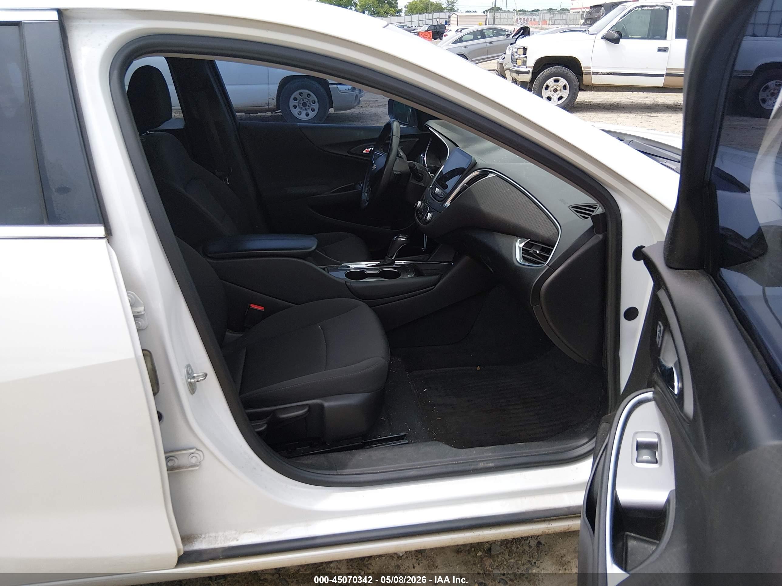 CHEVROLET MALIBU image 5