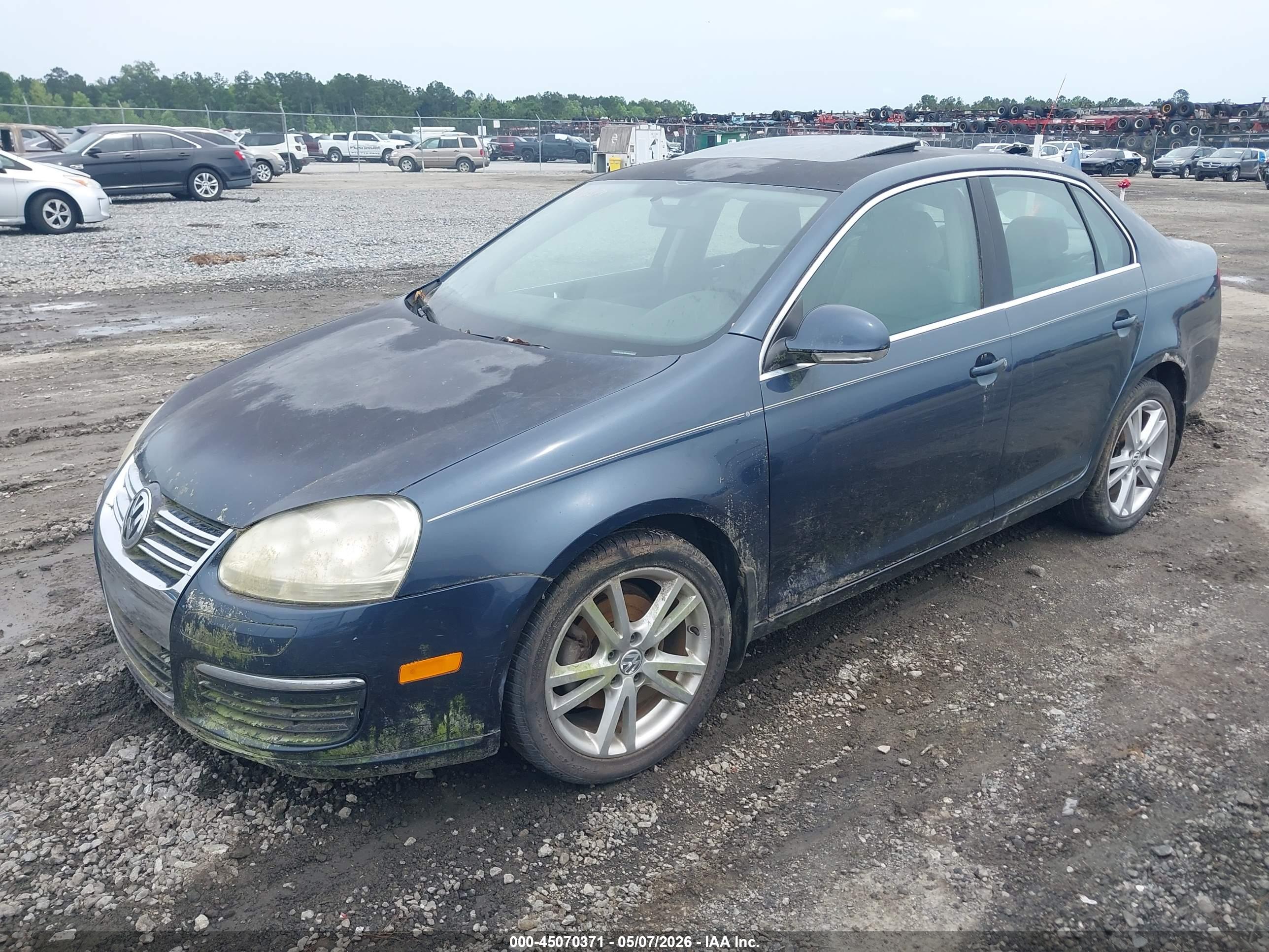VOLKSWAGEN JETTA image 2