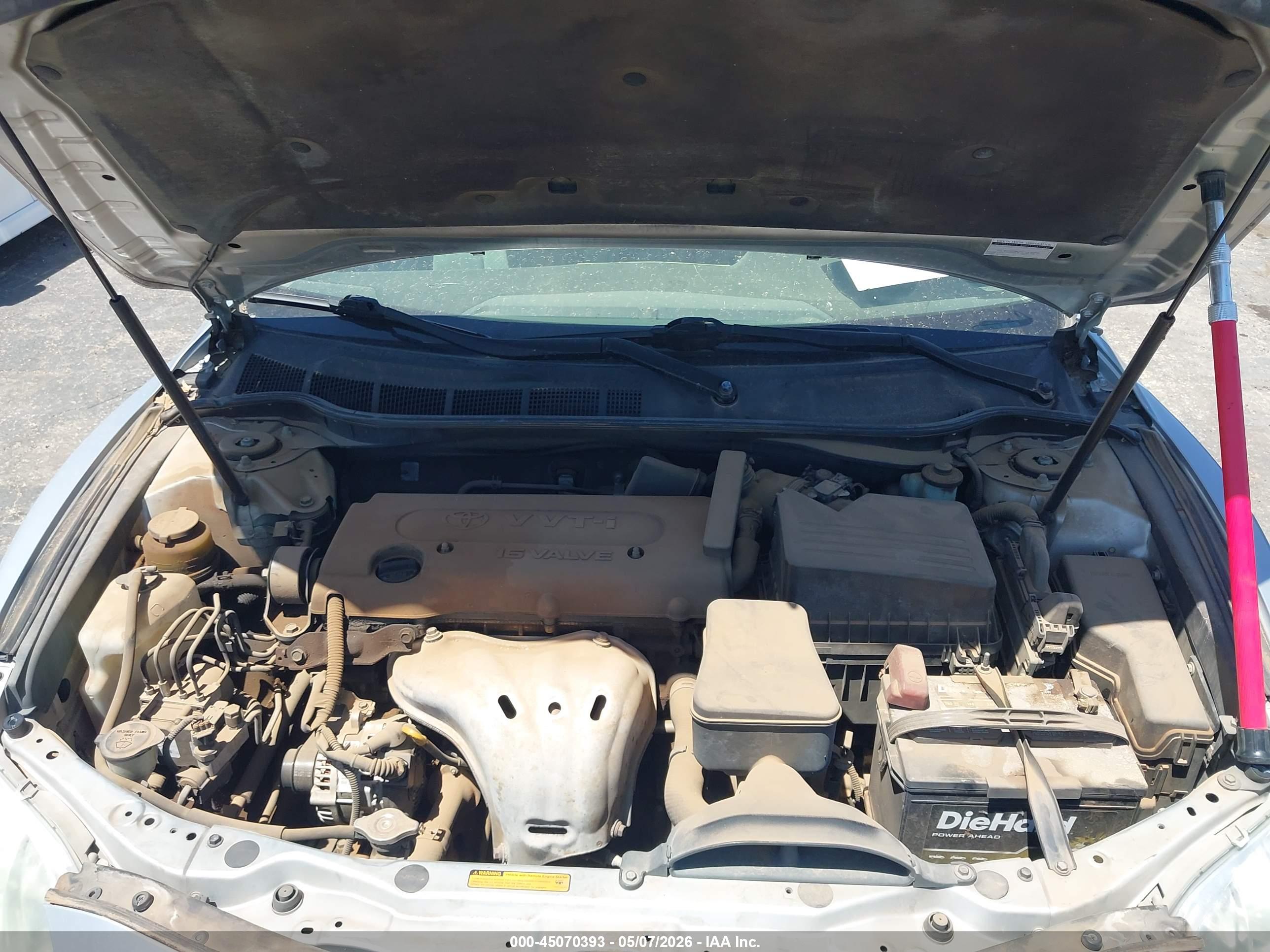 TOYOTA CAMRY image 10