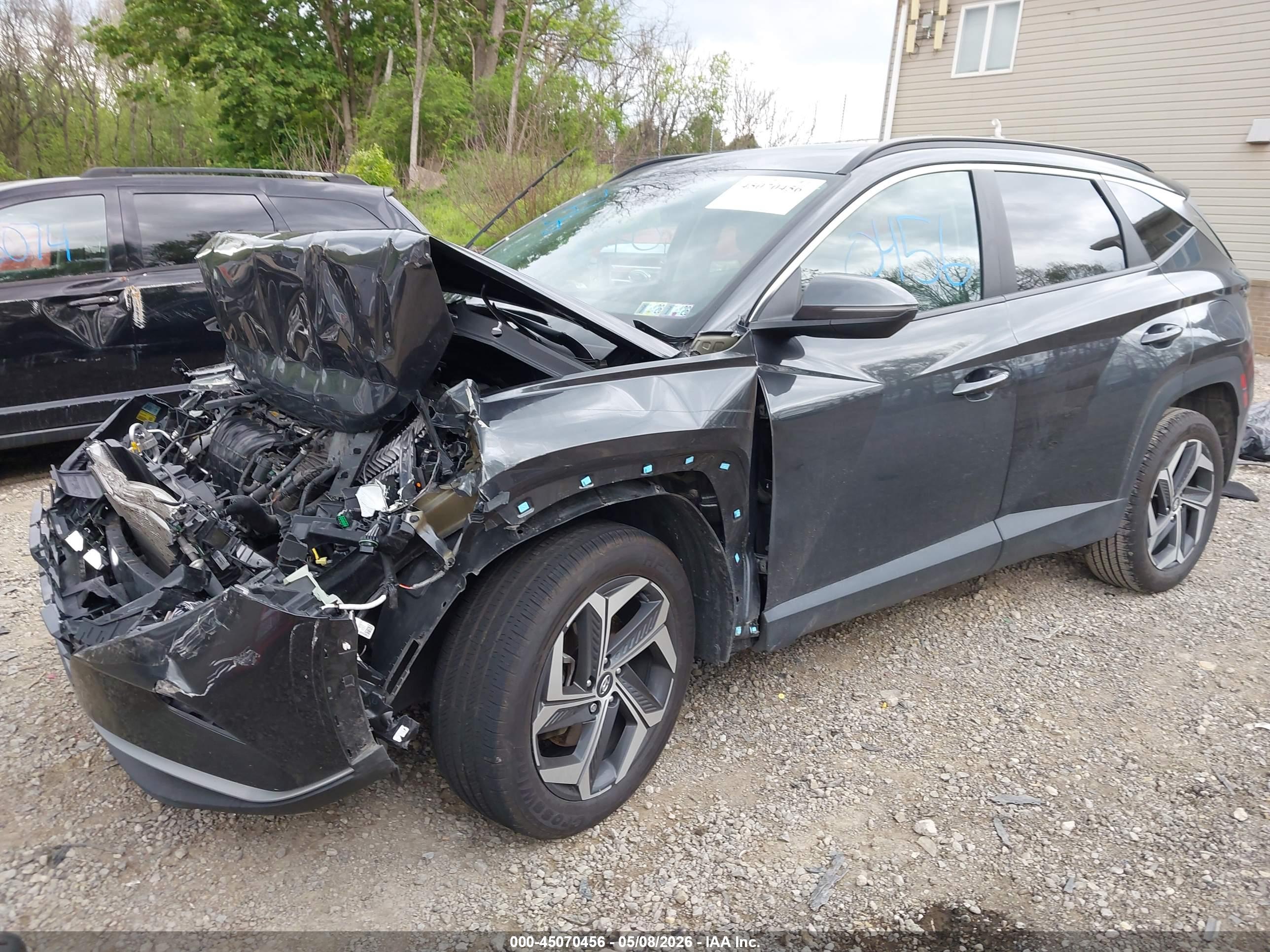 HYUNDAI TUCSON image 2