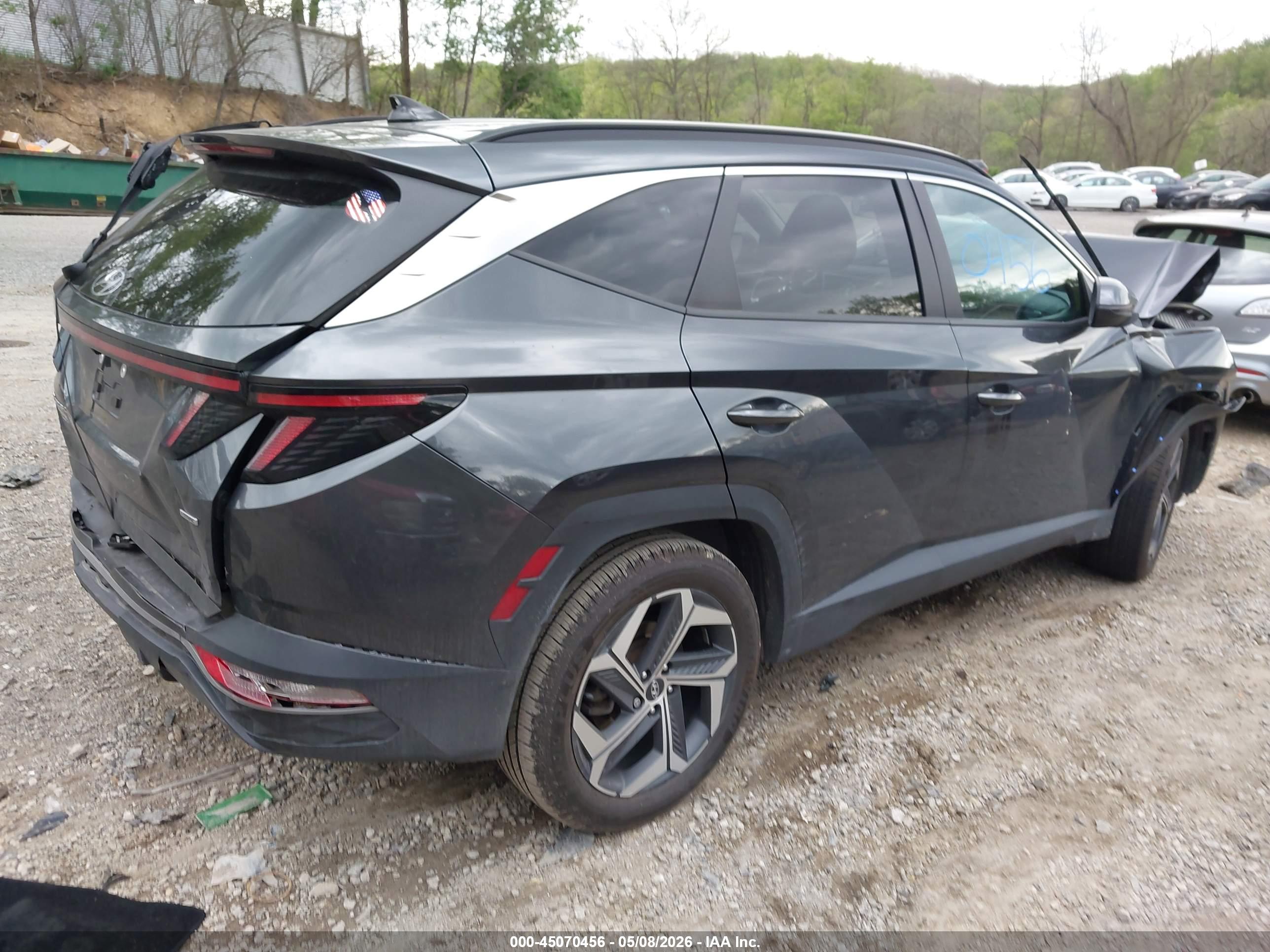 HYUNDAI TUCSON image 4