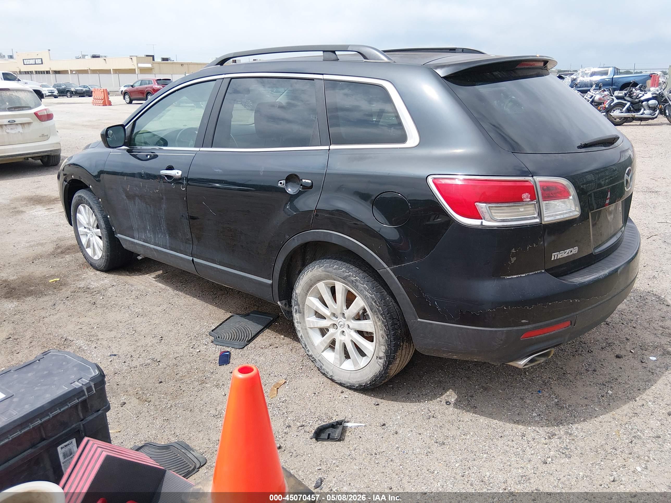 MAZDA CX-9 image 3