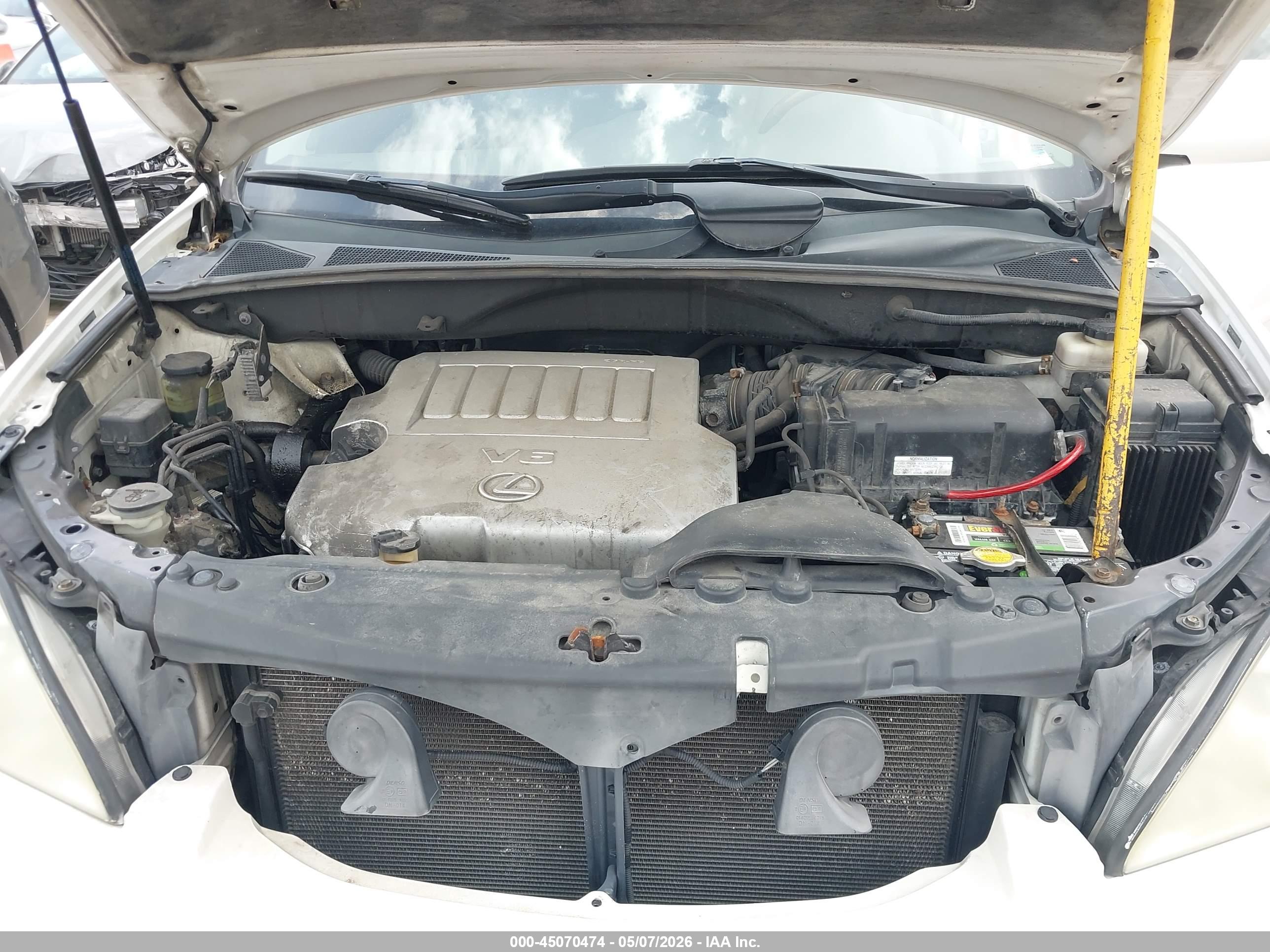 LEXUS RX image 10