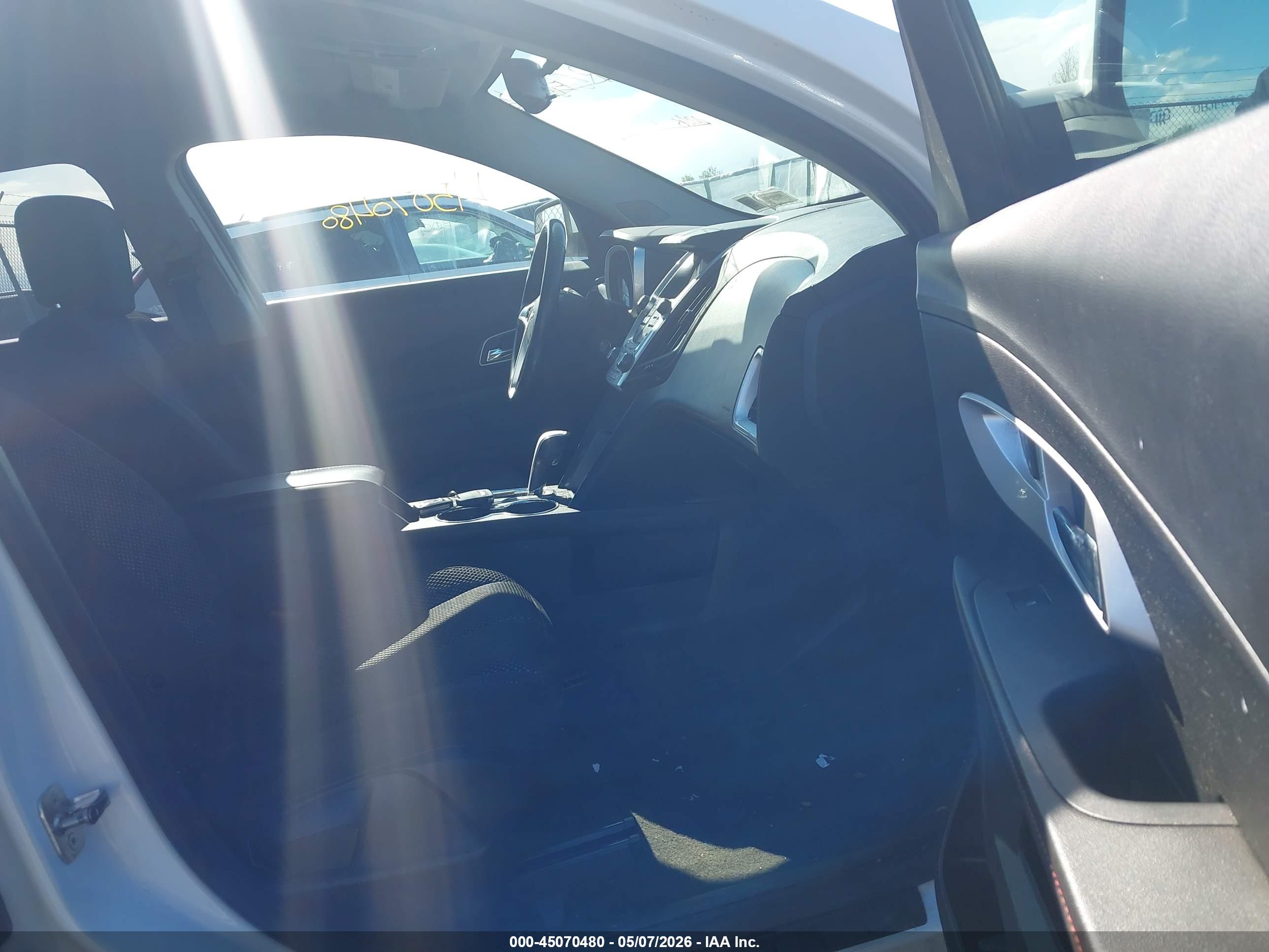 CHEVROLET EQUINOX image 5
