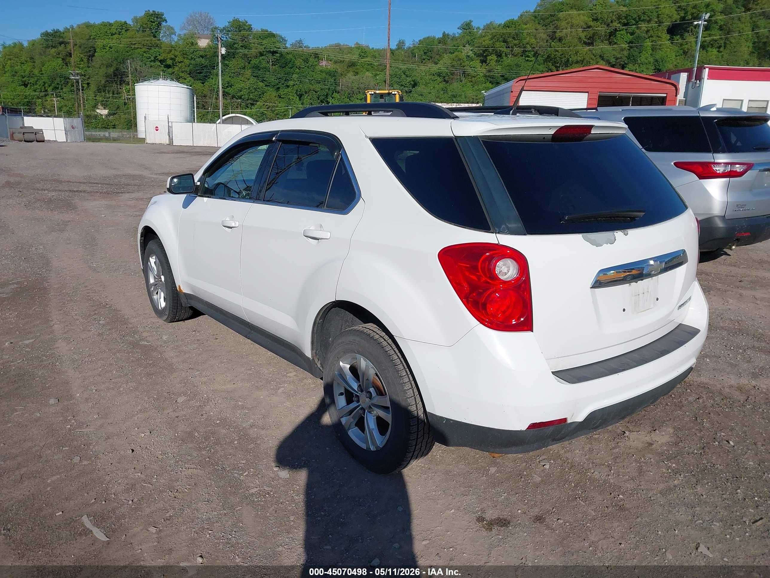CHEVROLET EQUINOX image 3