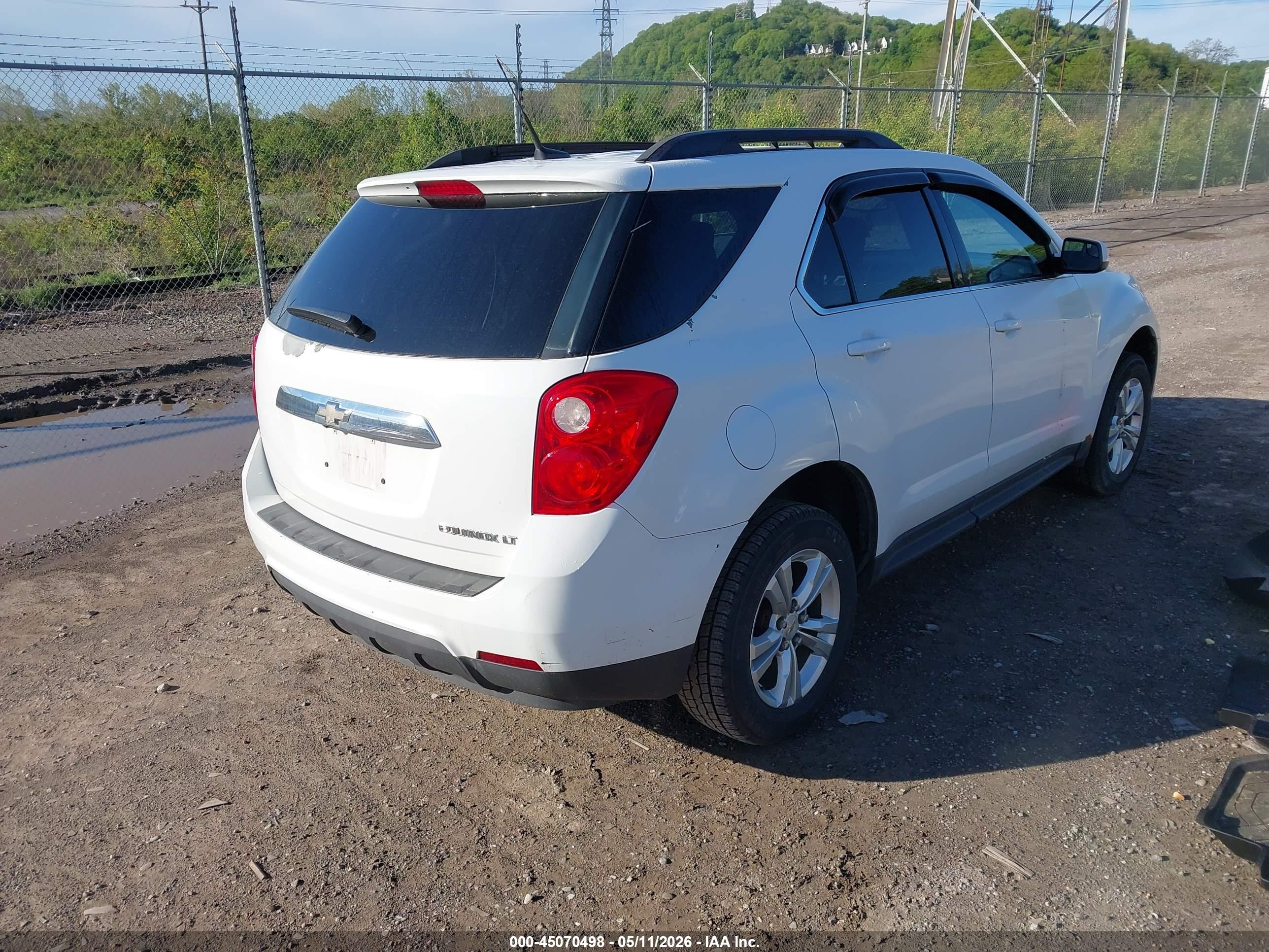 CHEVROLET EQUINOX image 4