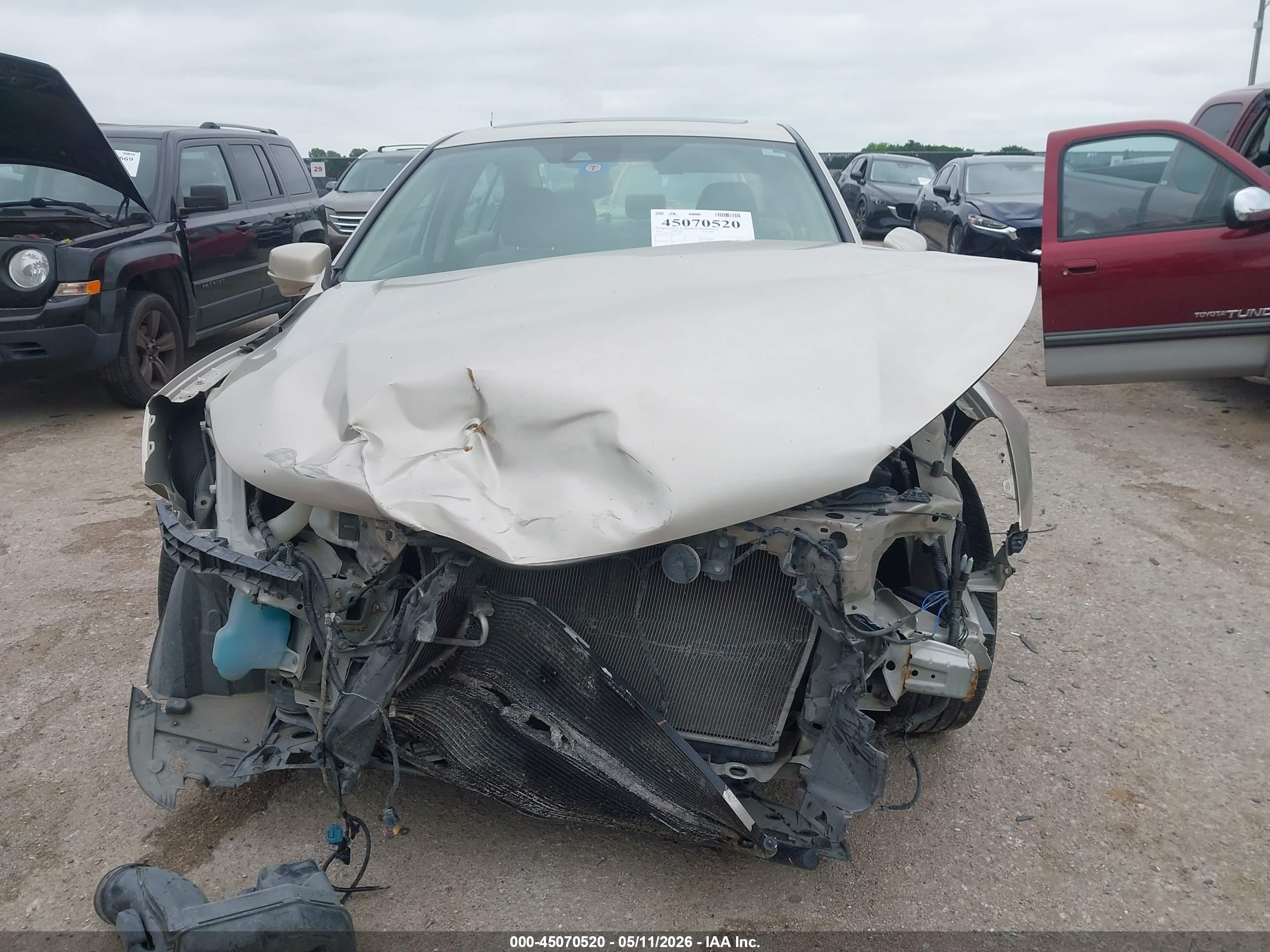 HONDA ACCORD image 6