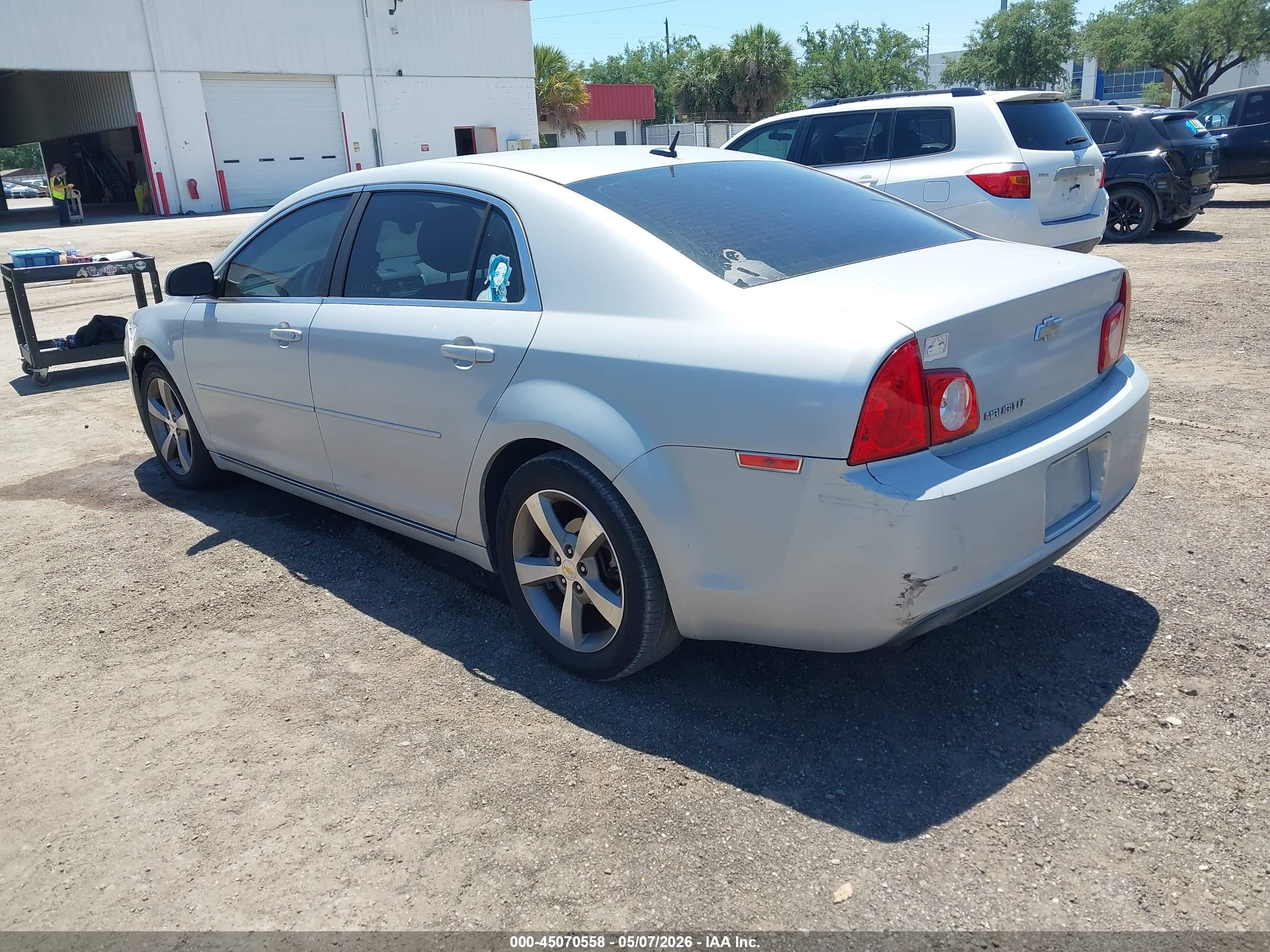 CHEVROLET MALIBU image 3