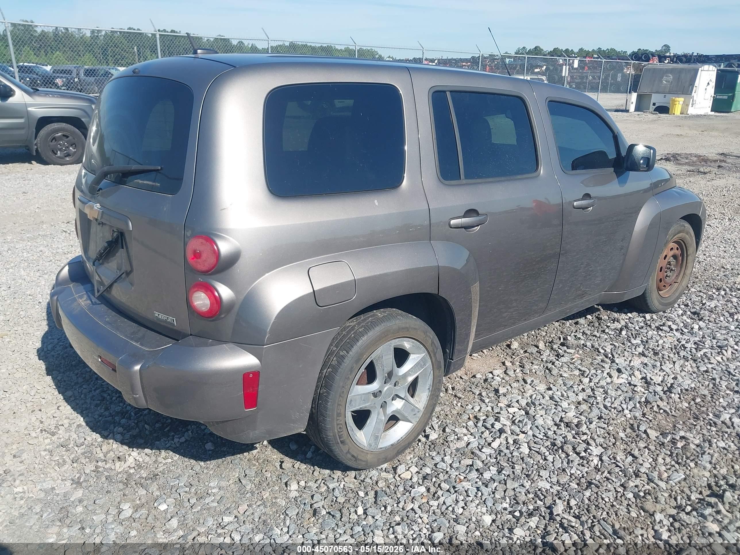 CHEVROLET HHR image 4