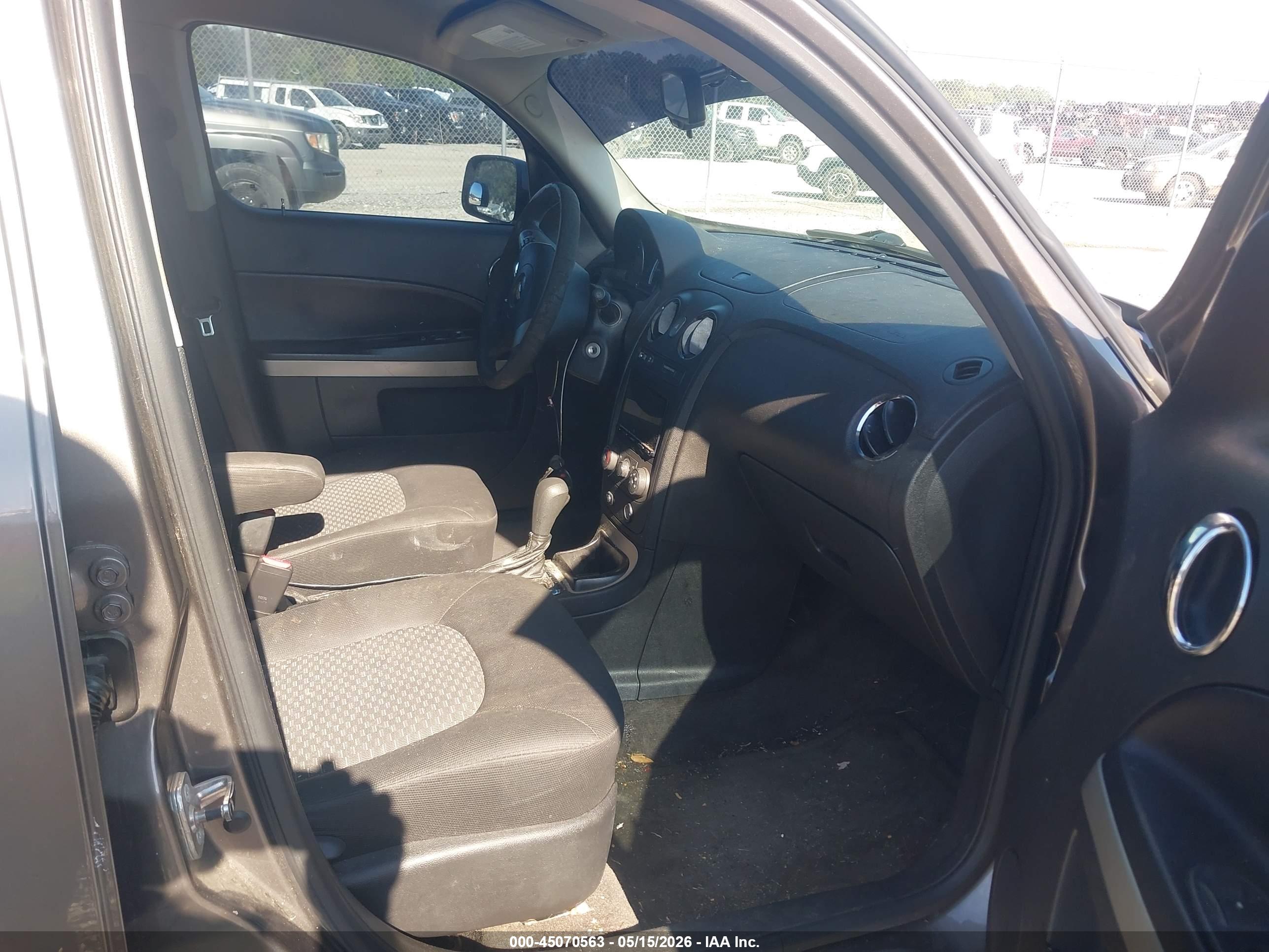 CHEVROLET HHR image 5