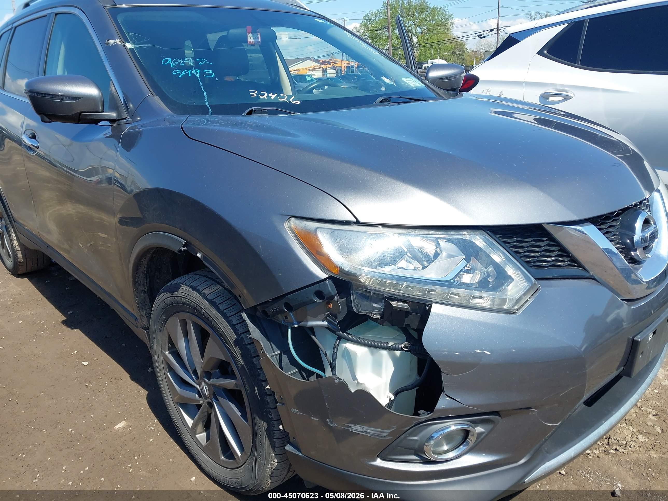 NISSAN ROGUE image 6