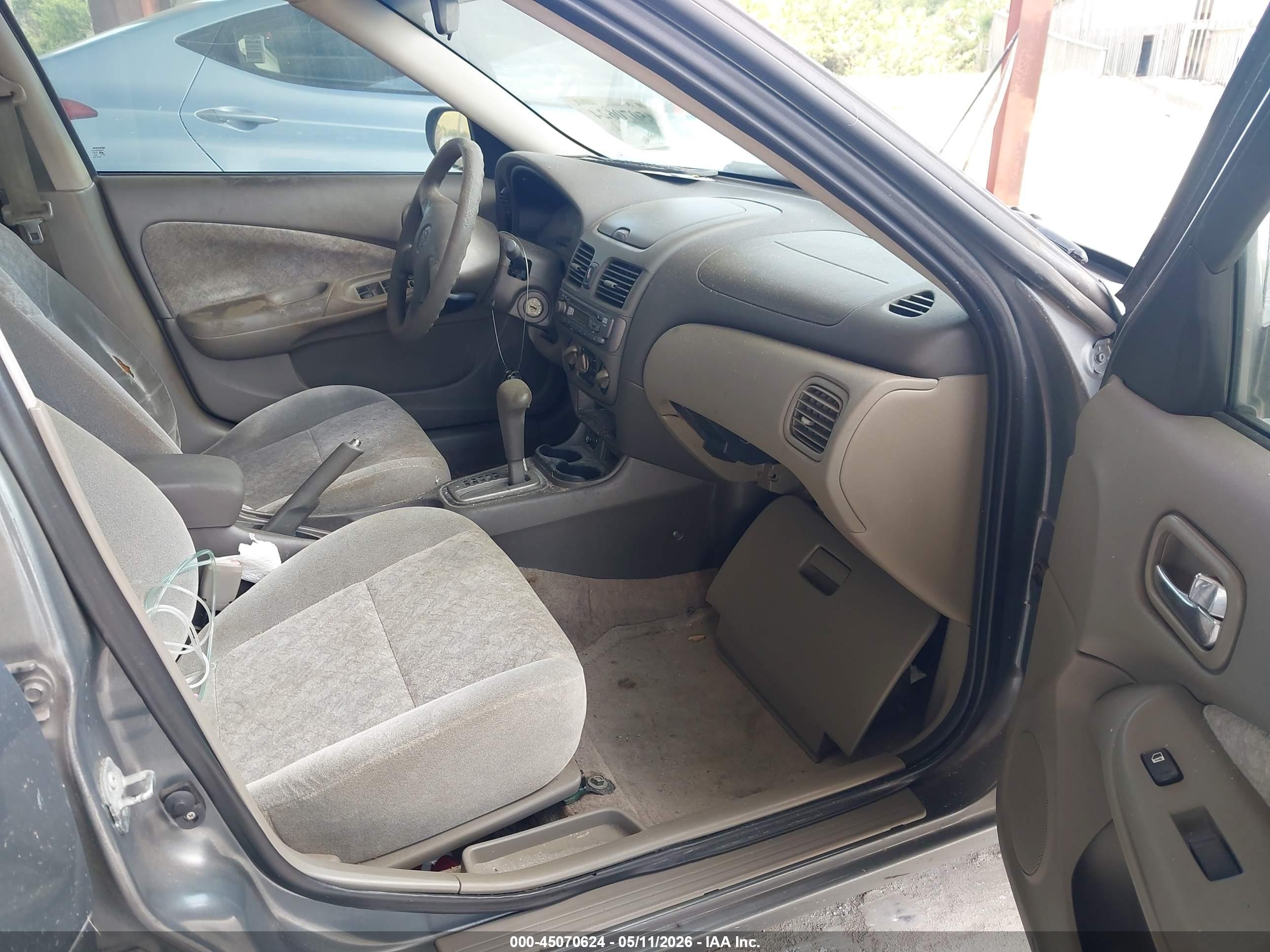 NISSAN SENTRA image 5