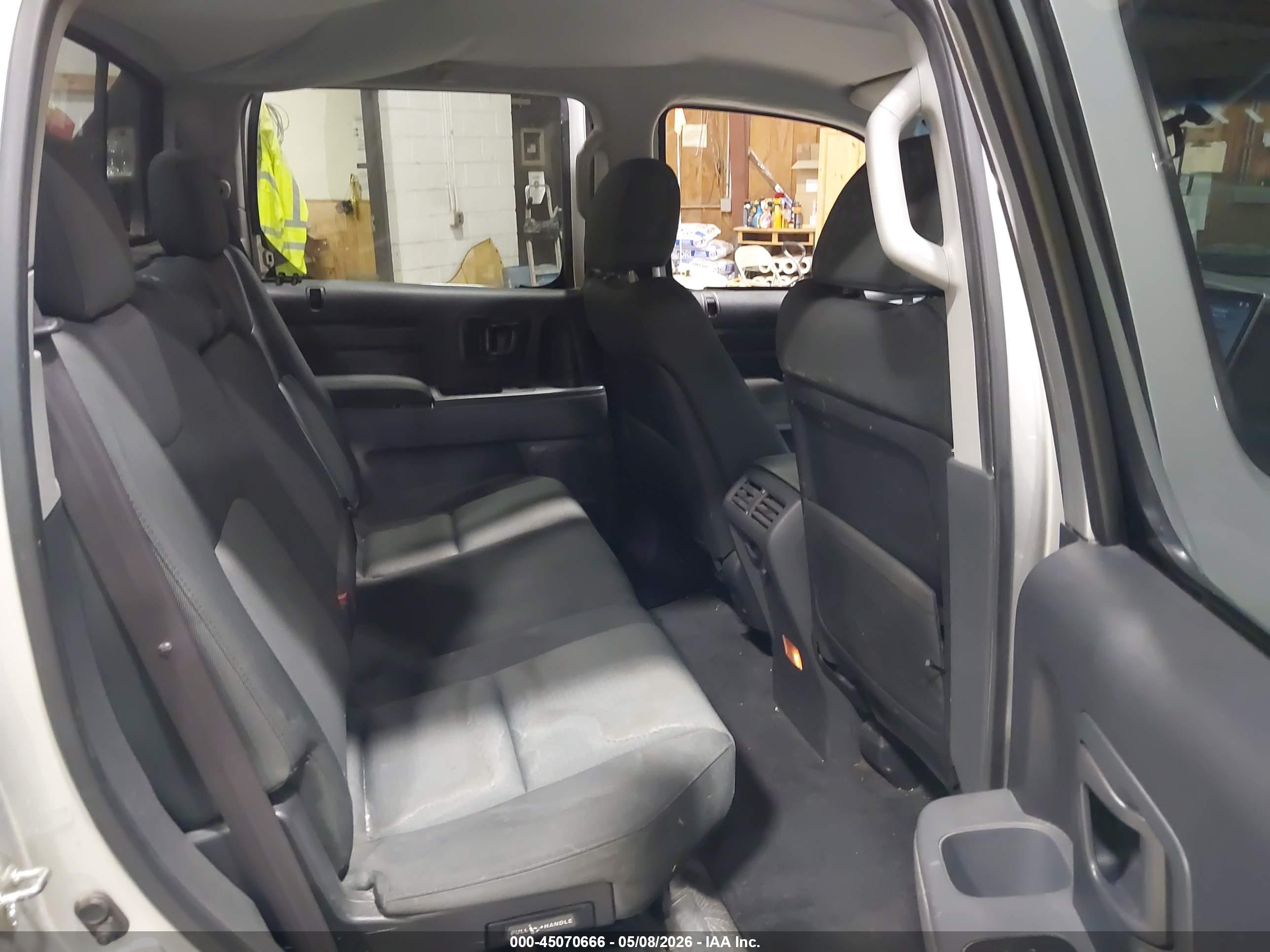 HONDA RIDGELINE image 8