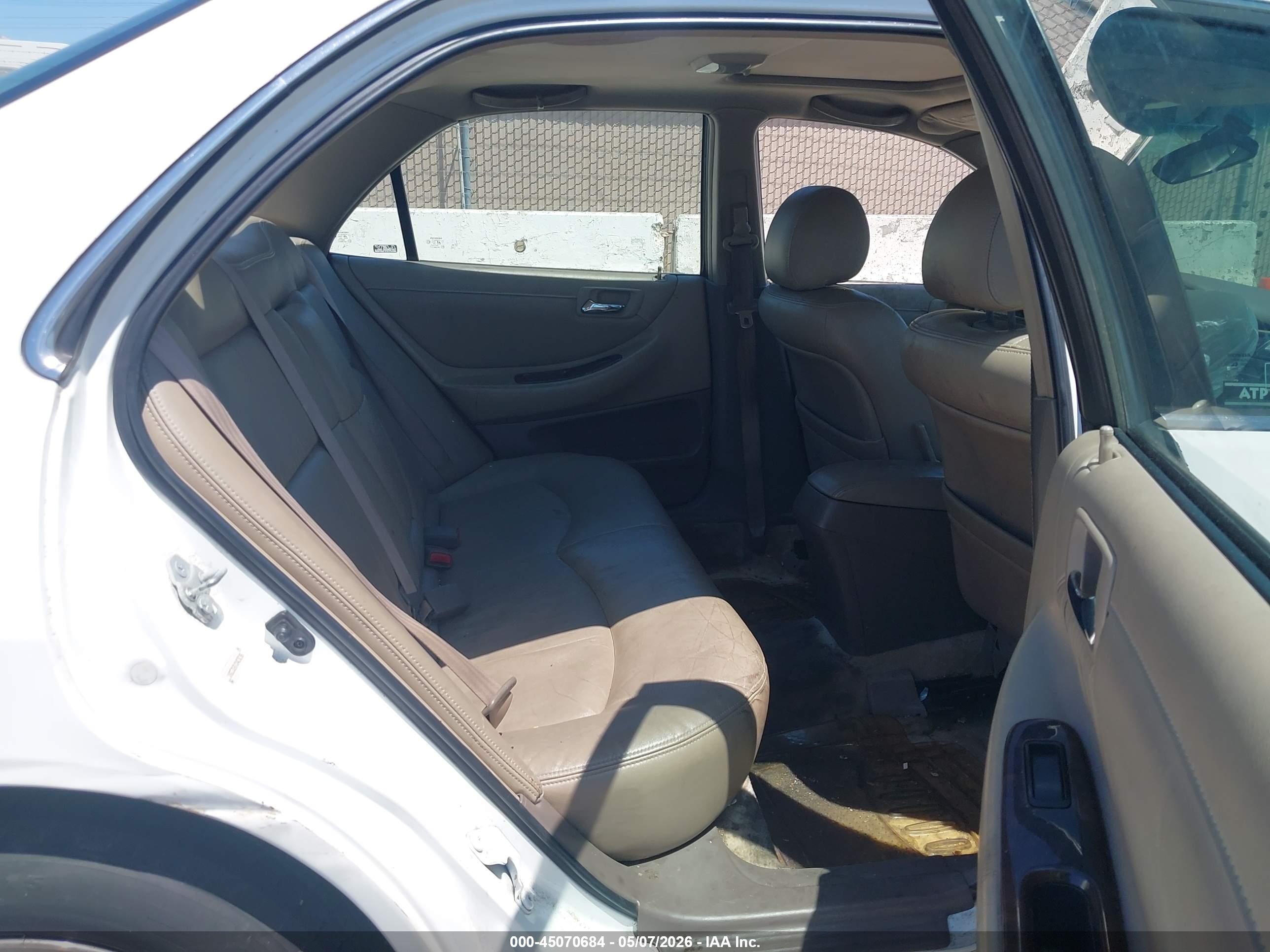 HONDA ACCORD image 8