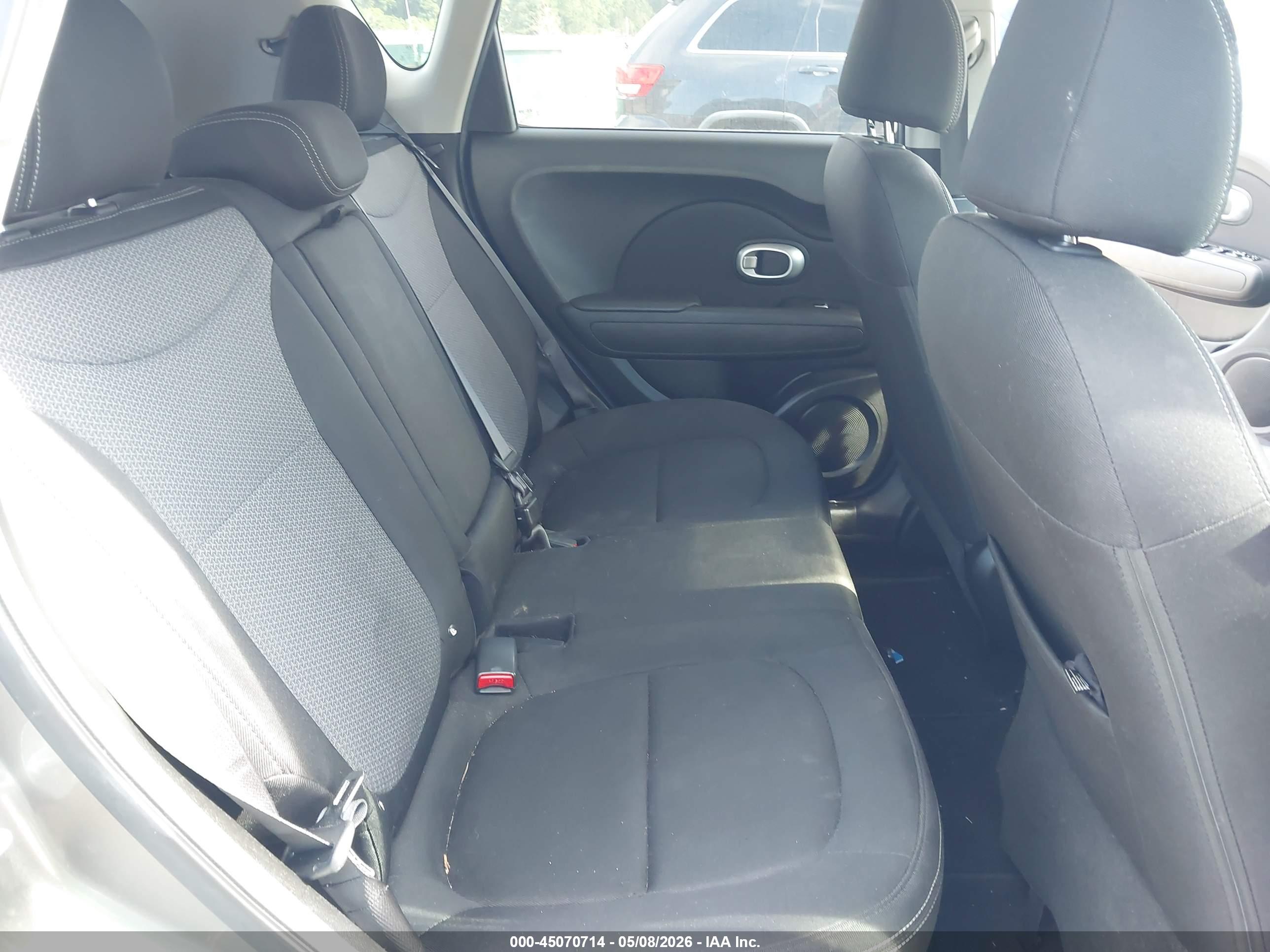 KIA SOUL image 8
