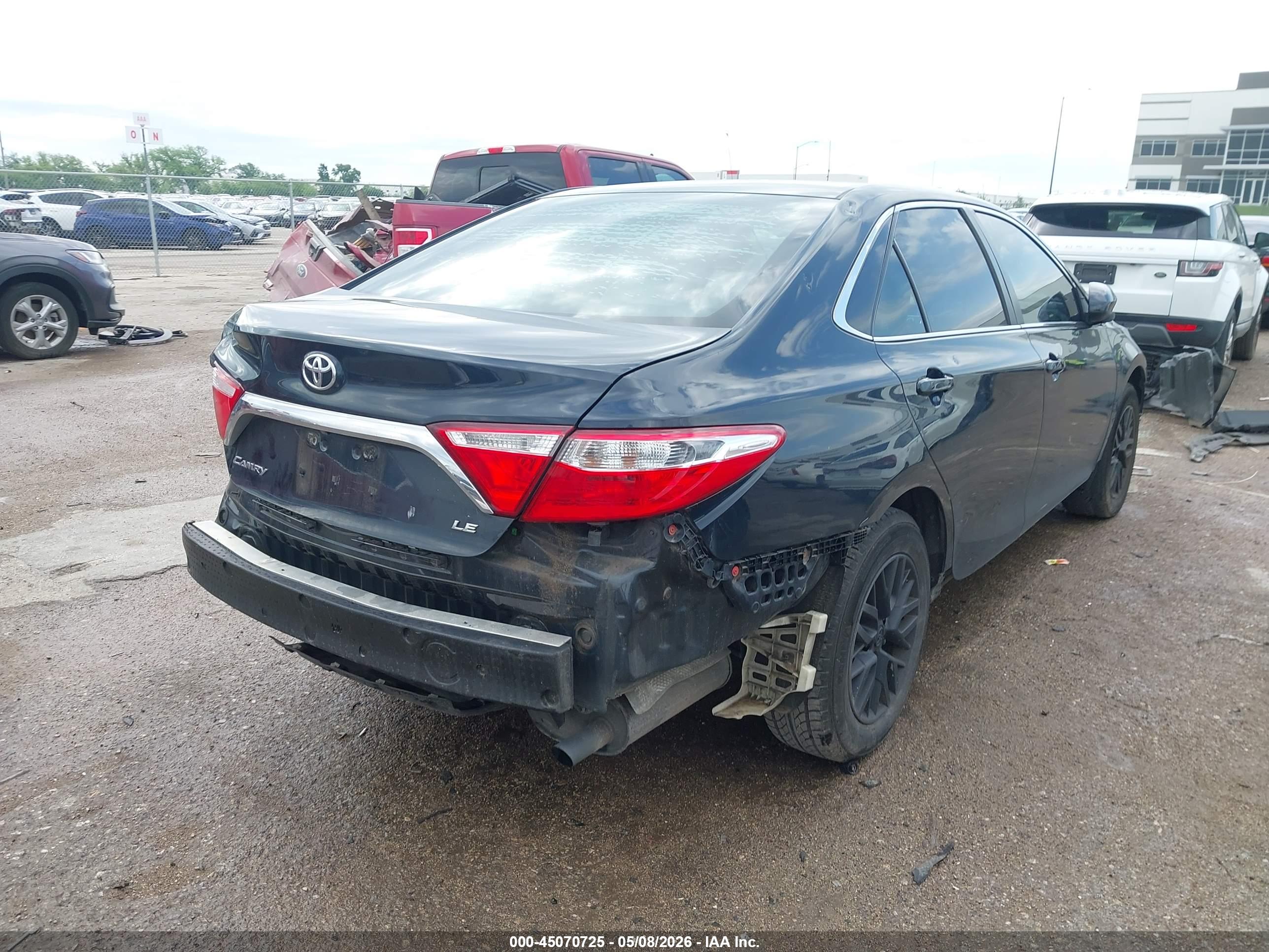 TOYOTA CAMRY image 4