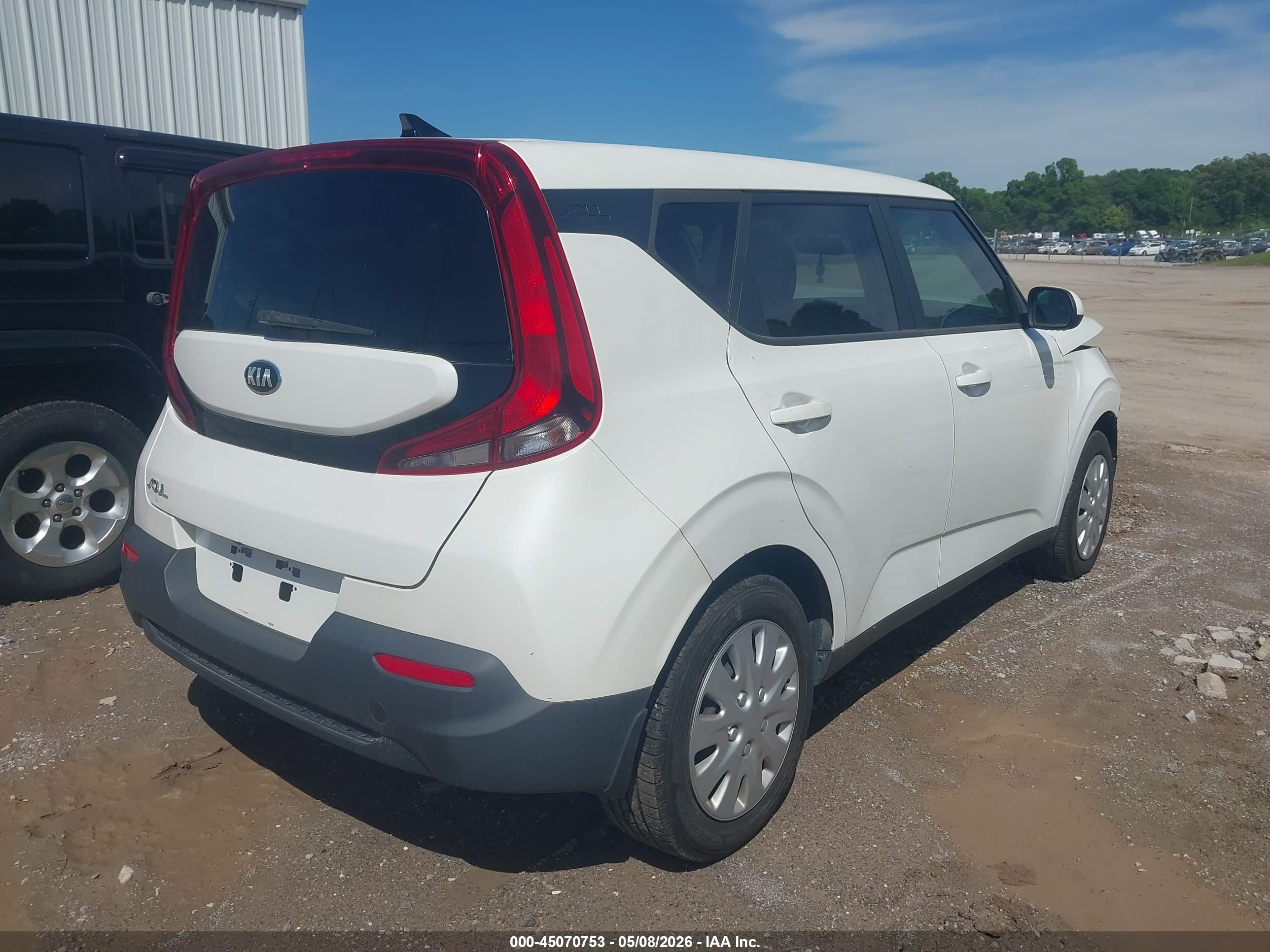 KIA SOUL image 4