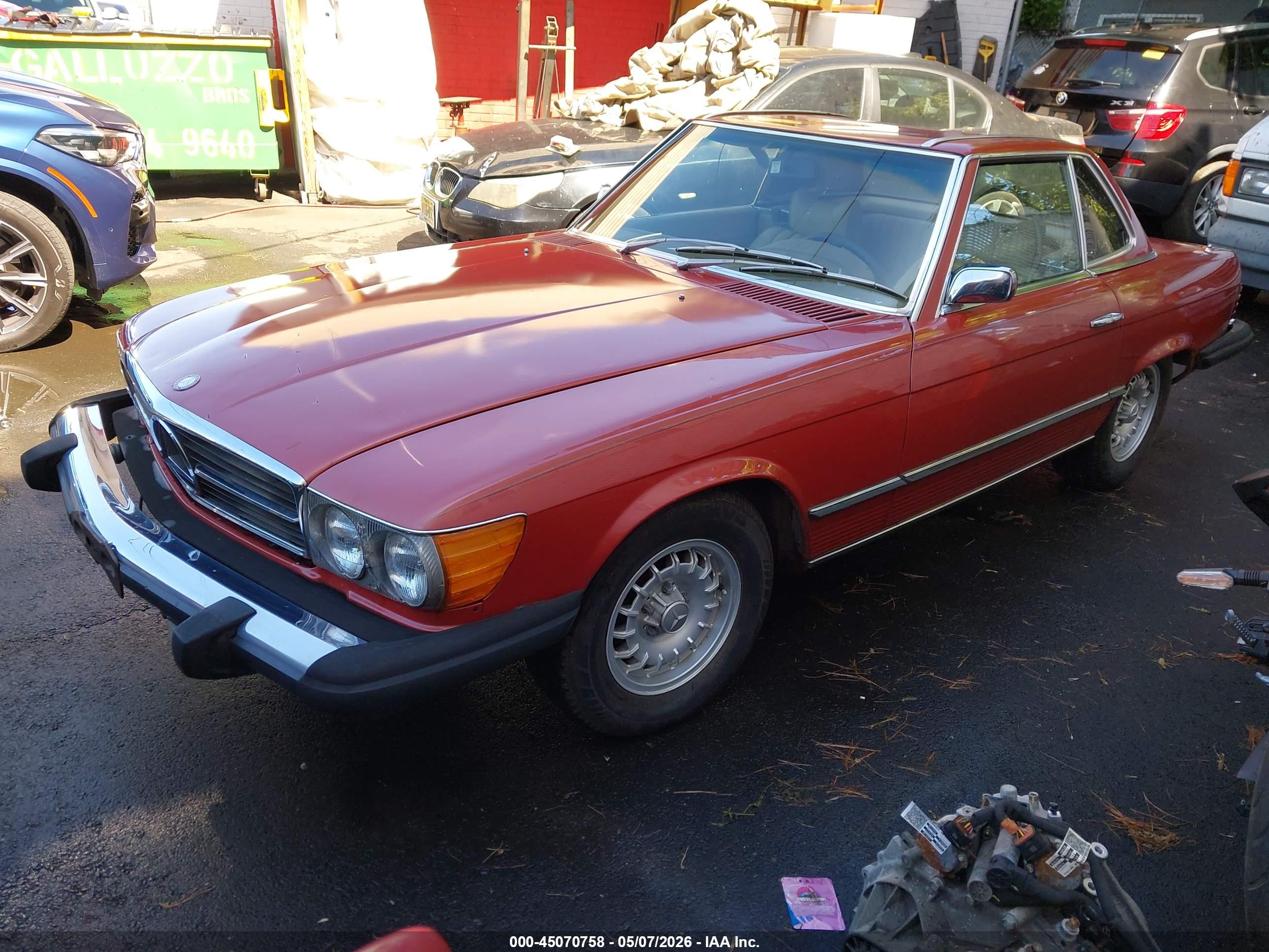 MERCEDES-BENZ SL image 2