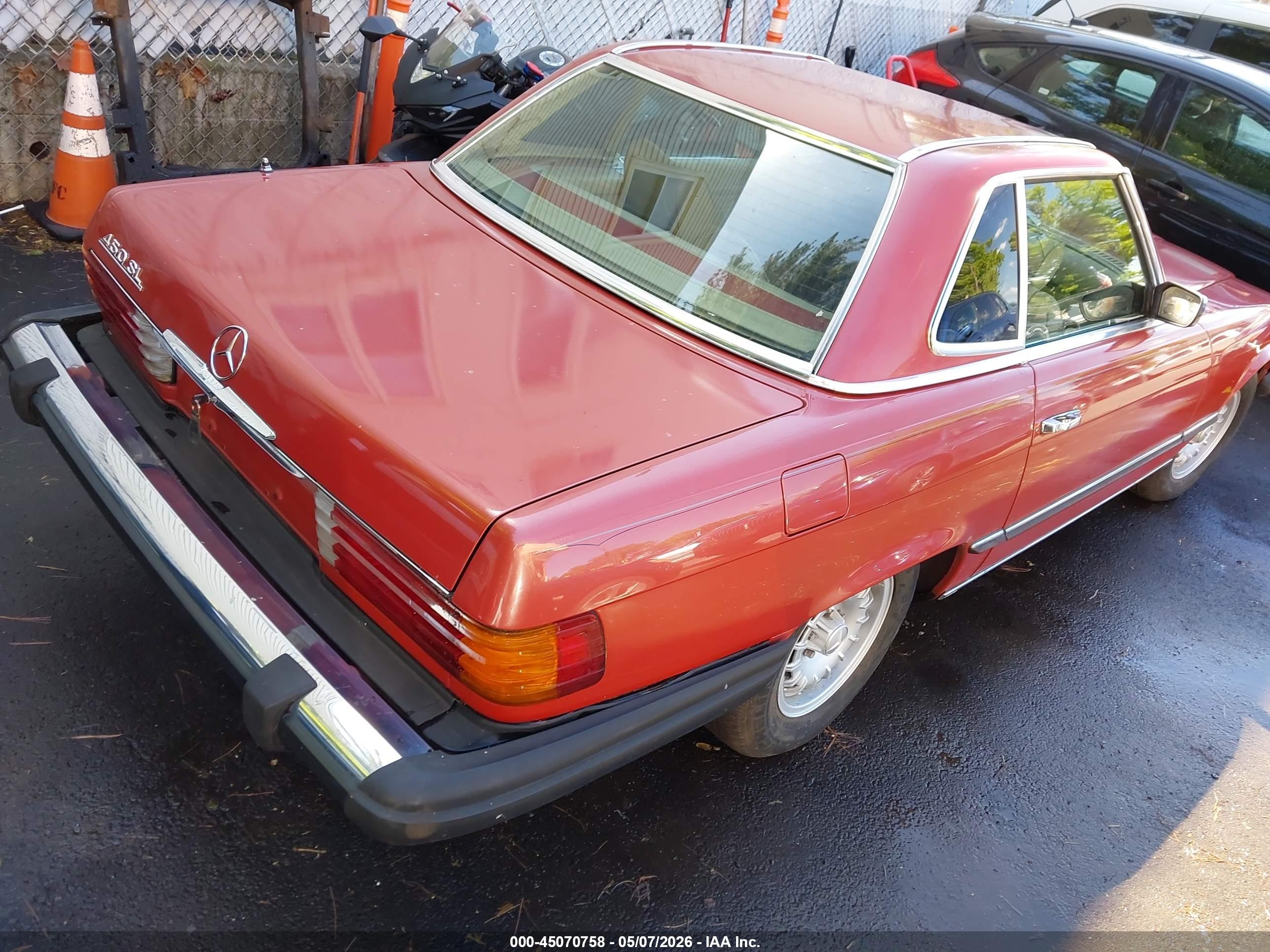MERCEDES-BENZ SL image 4