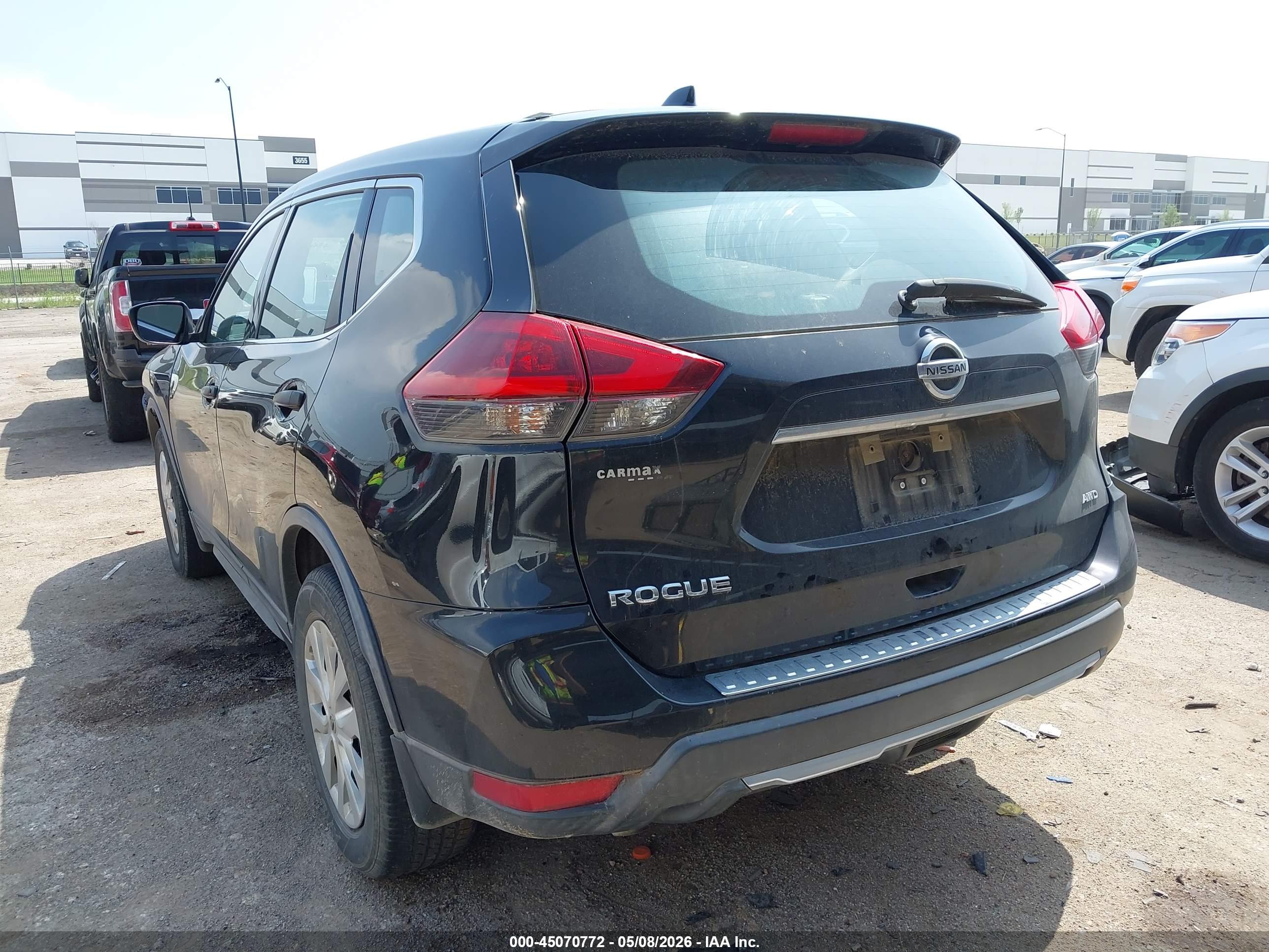 NISSAN ROGUE image 3