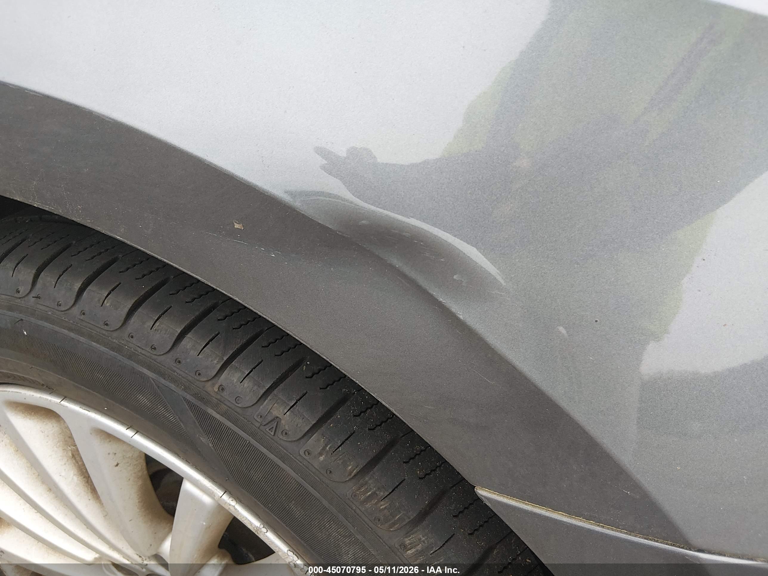 VOLKSWAGEN PASSAT image 6