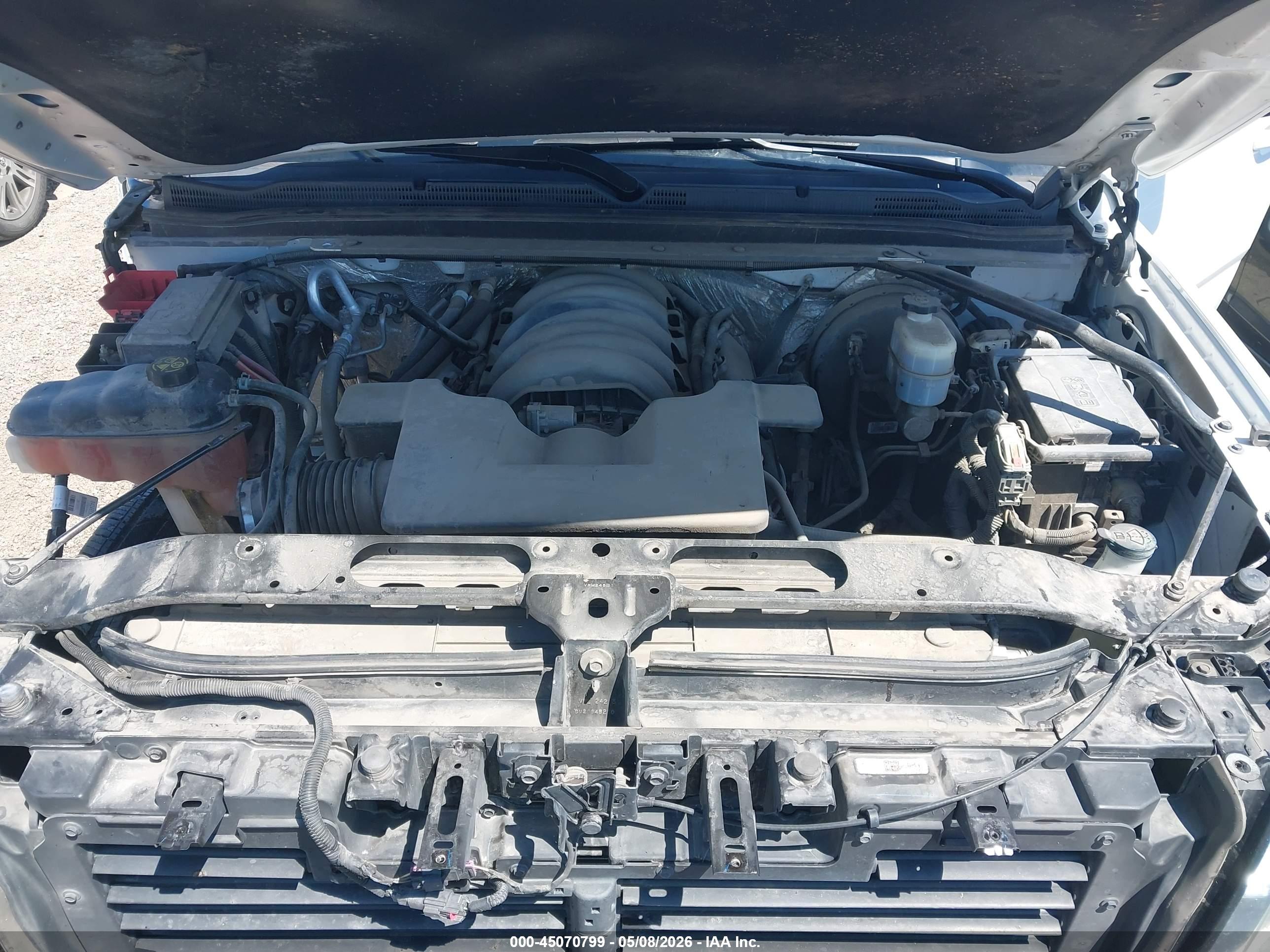 CHEVROLET SUBURBAN image 10