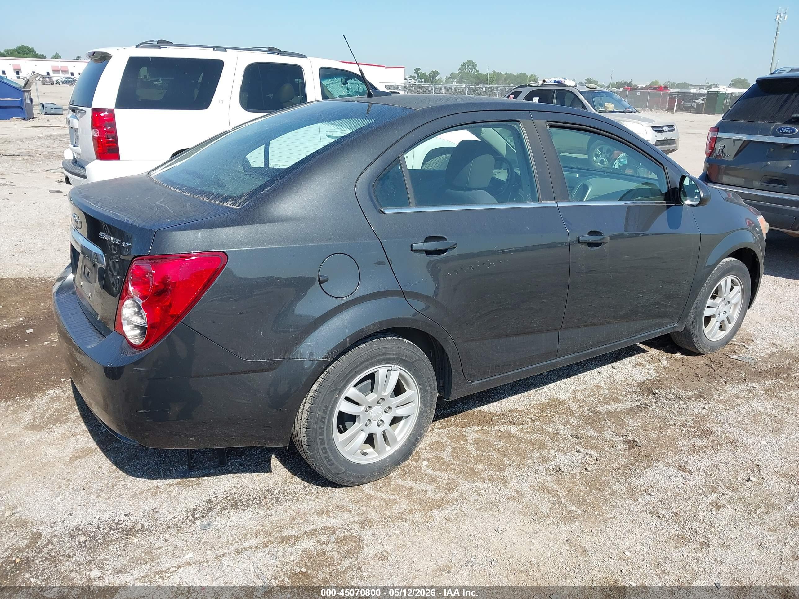 CHEVROLET SONIC image 4