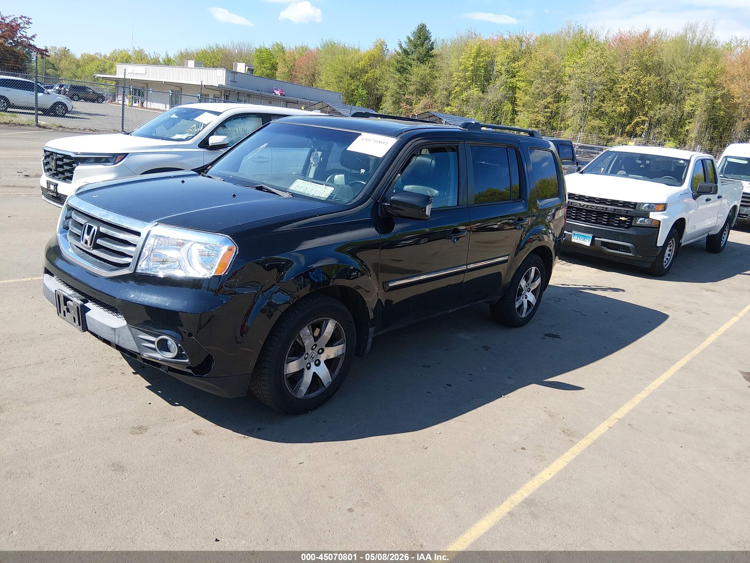 HONDA PILOT image 2