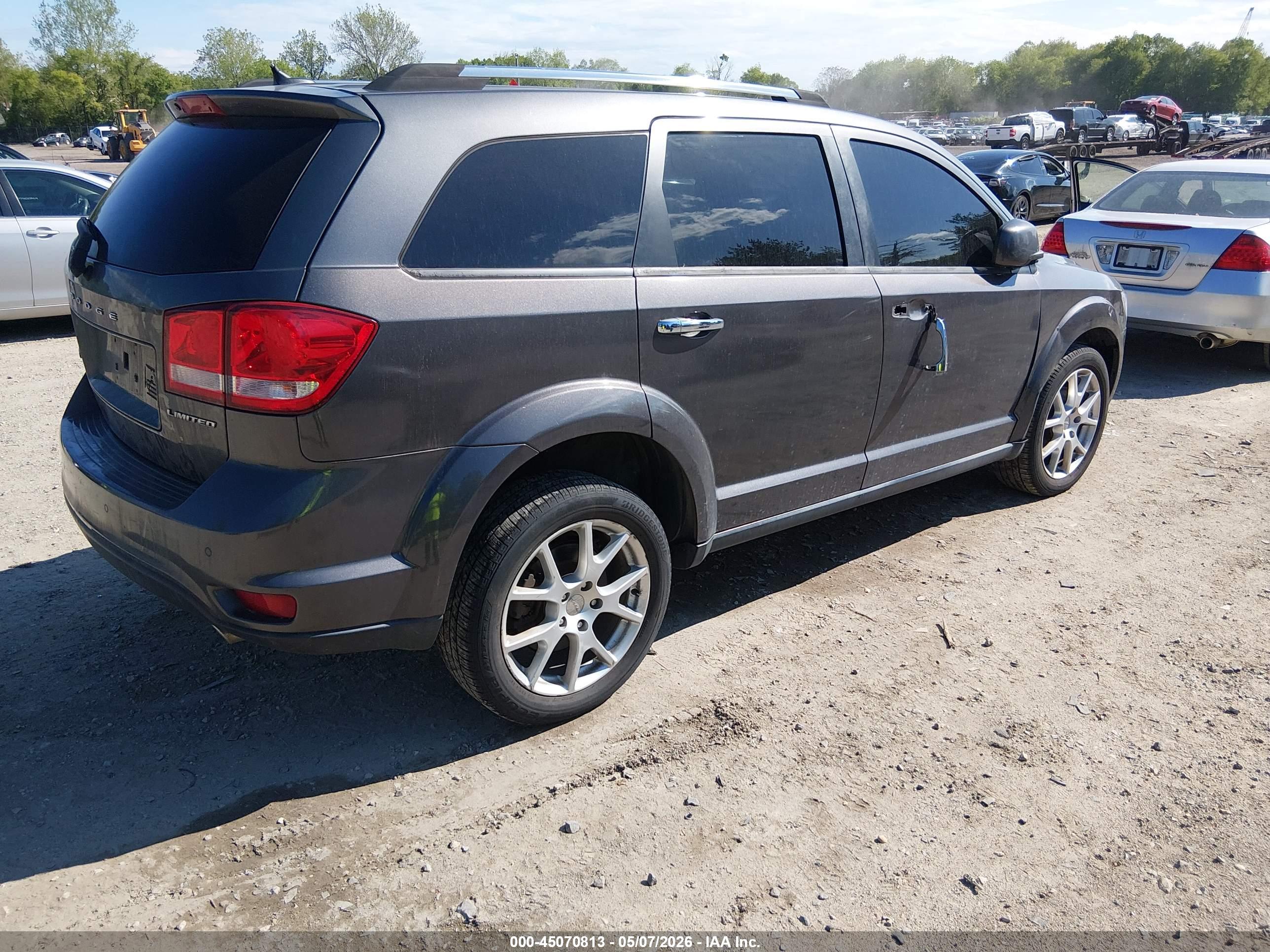 DODGE JOURNEY image 4