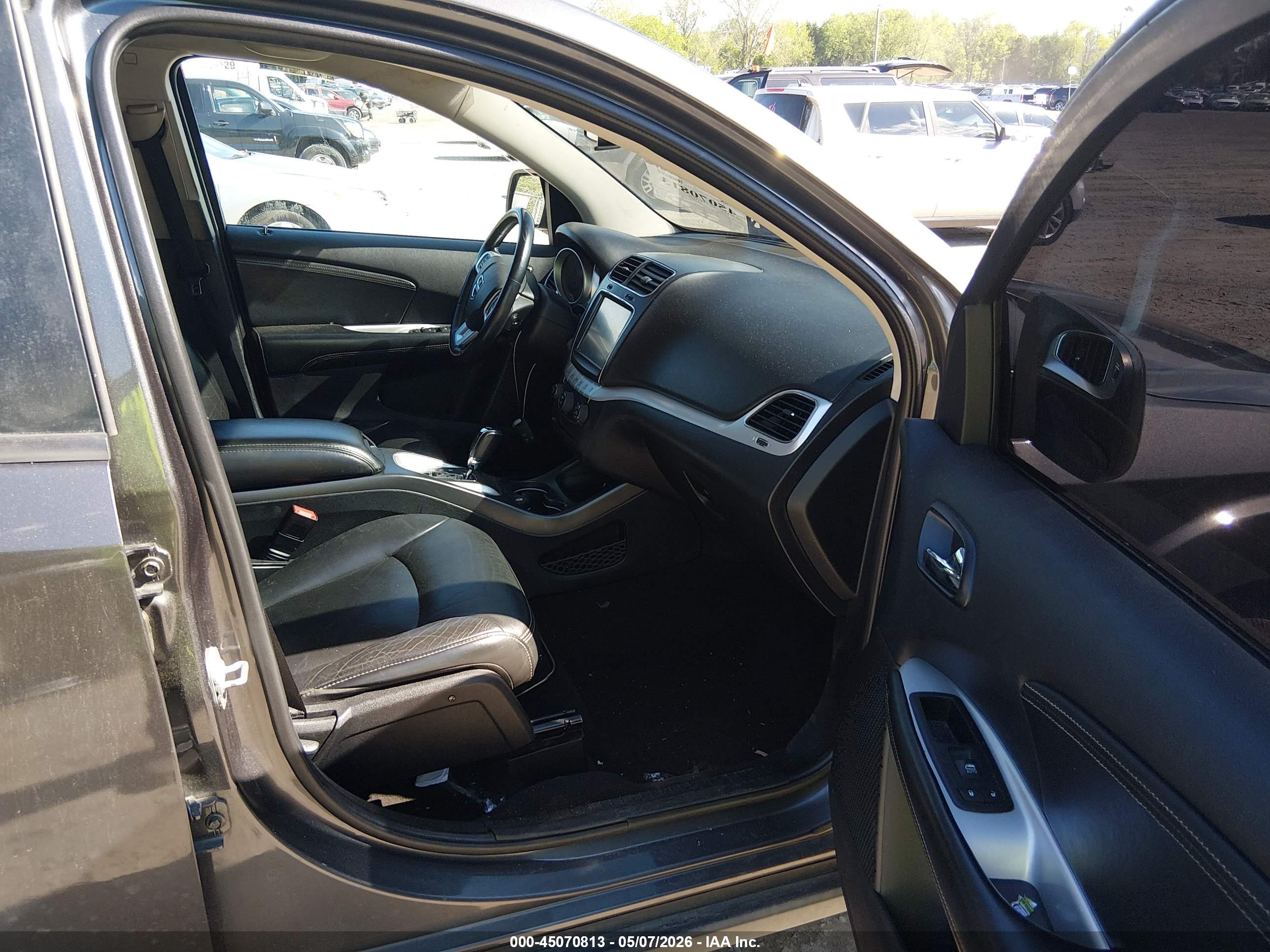 DODGE JOURNEY image 5