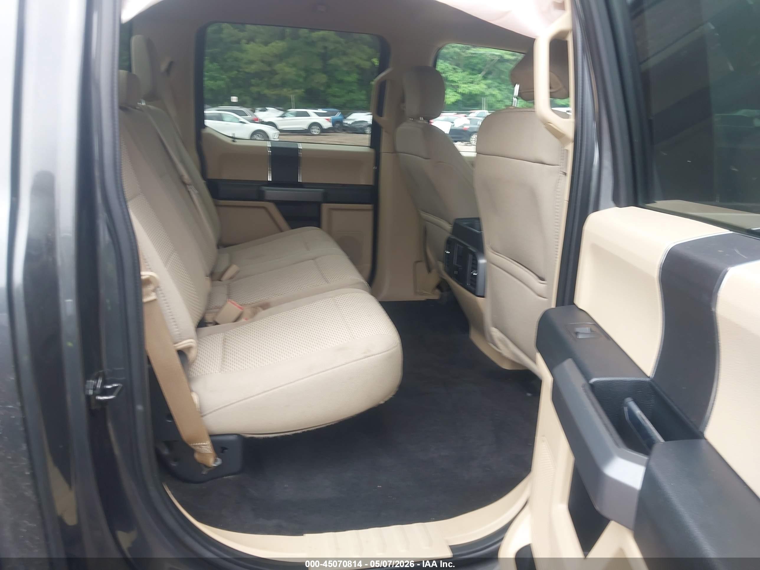 FORD F-150 image 8