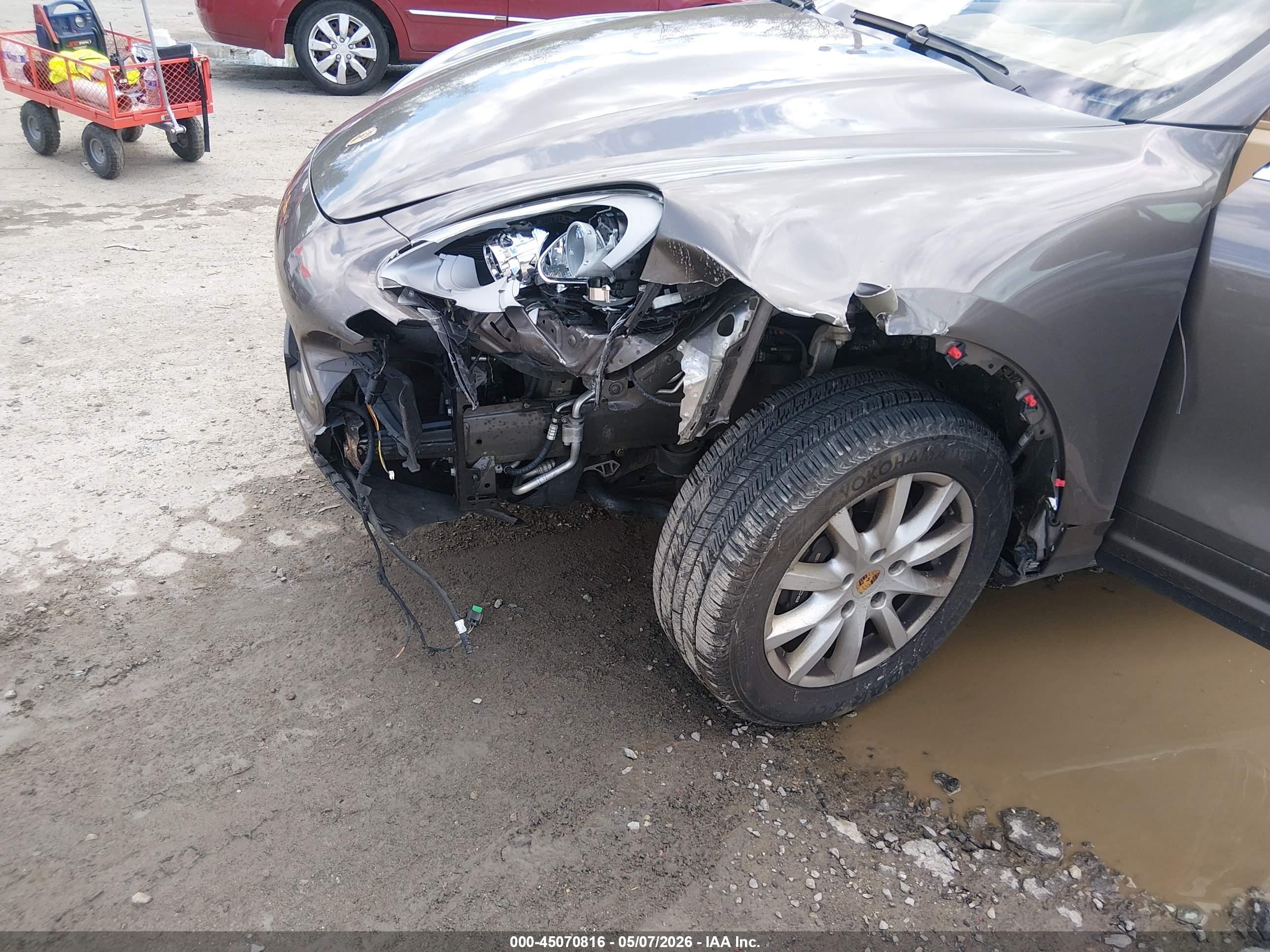 PORSCHE CAYENNE image 6