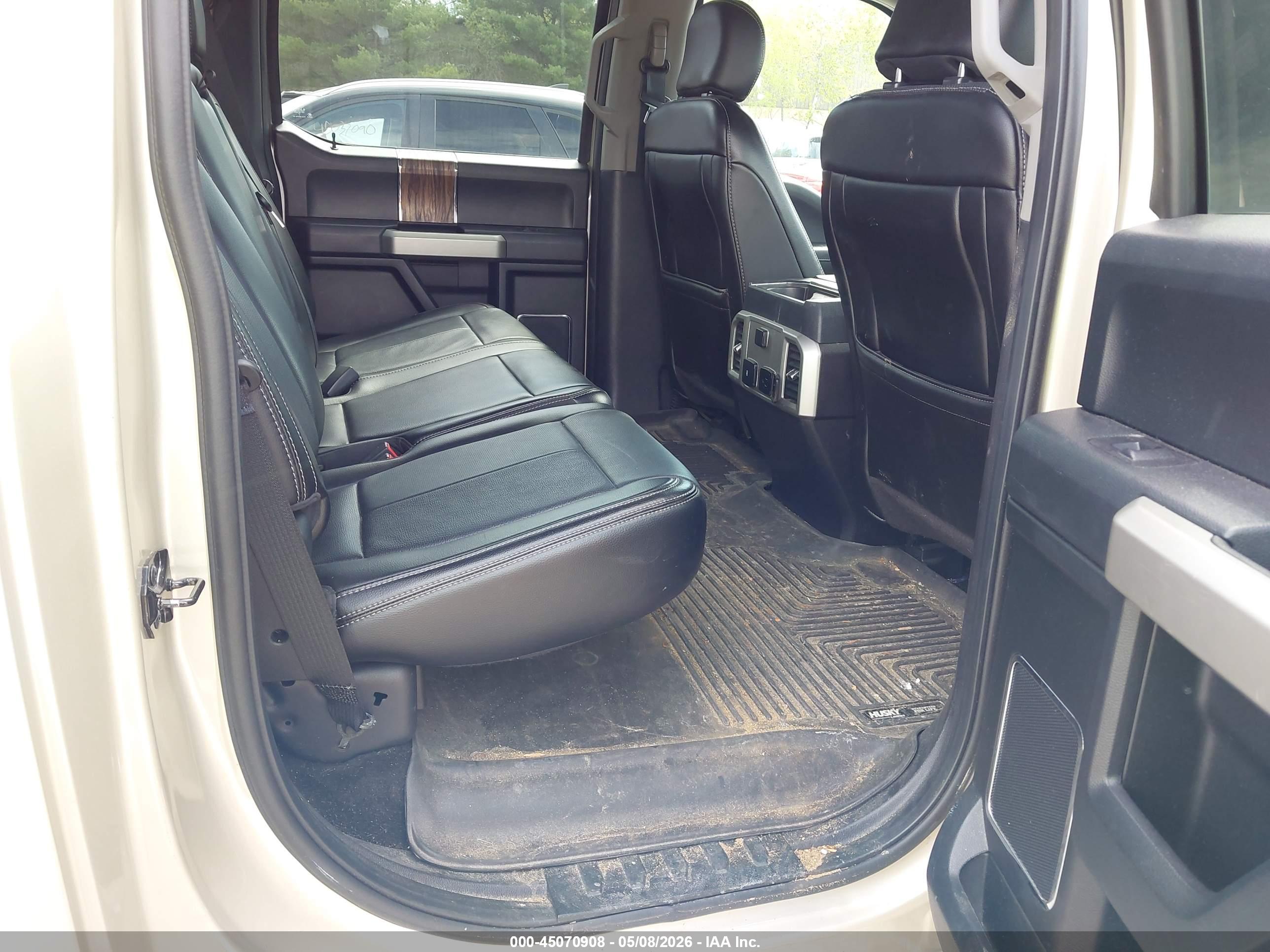 FORD F-150 image 8