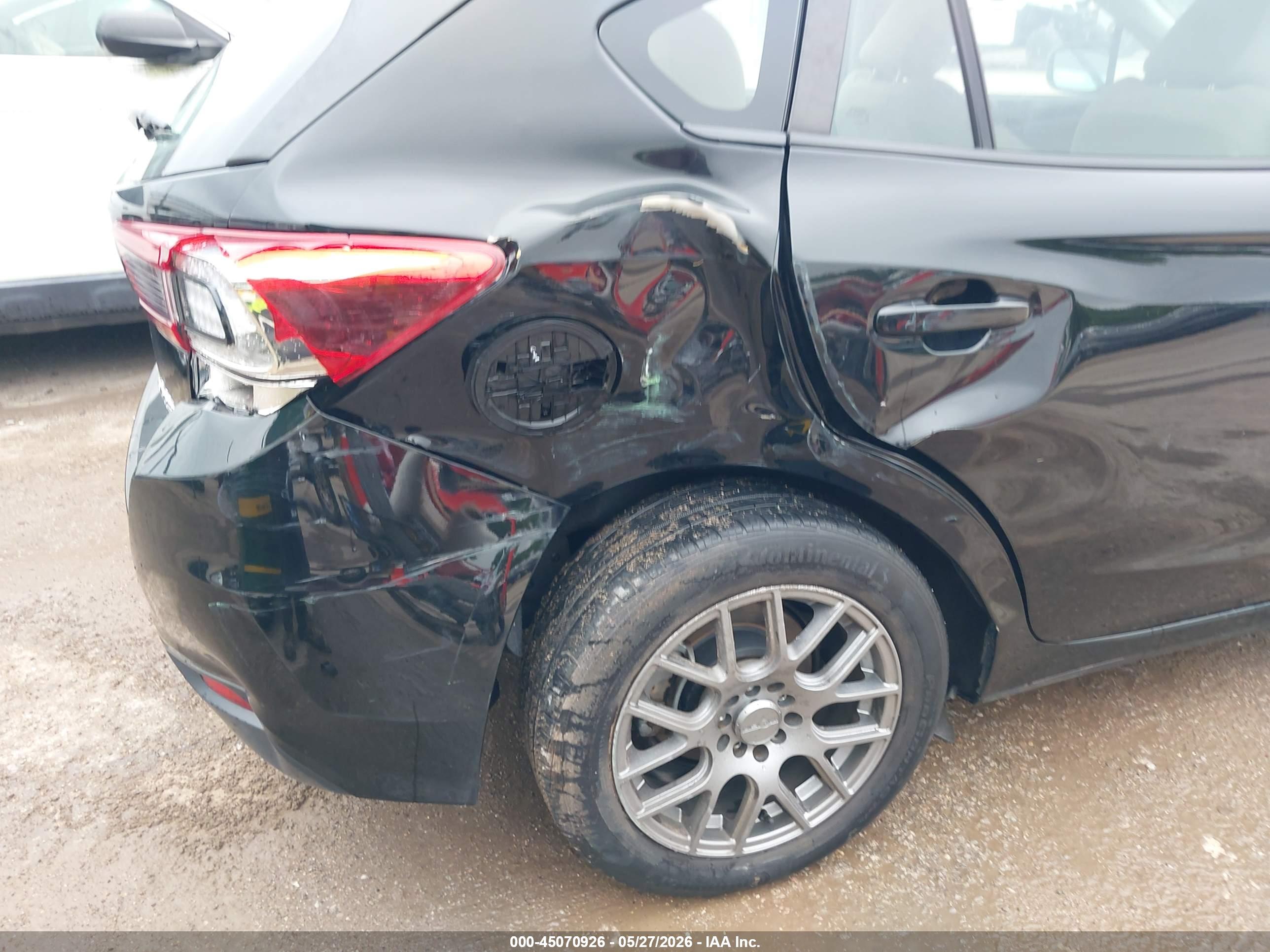 SUBARU IMPREZA image 6