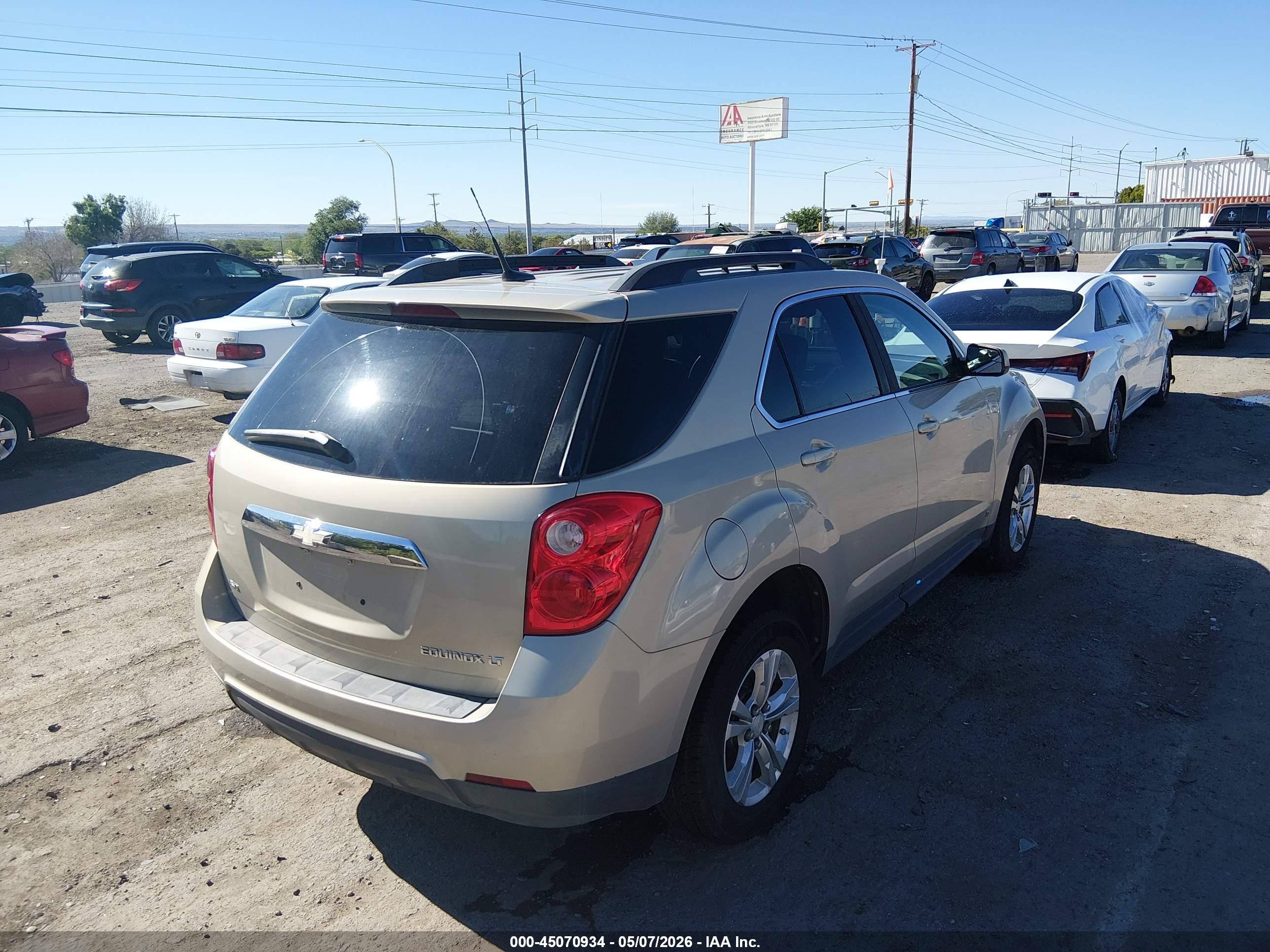 CHEVROLET EQUINOX image 6