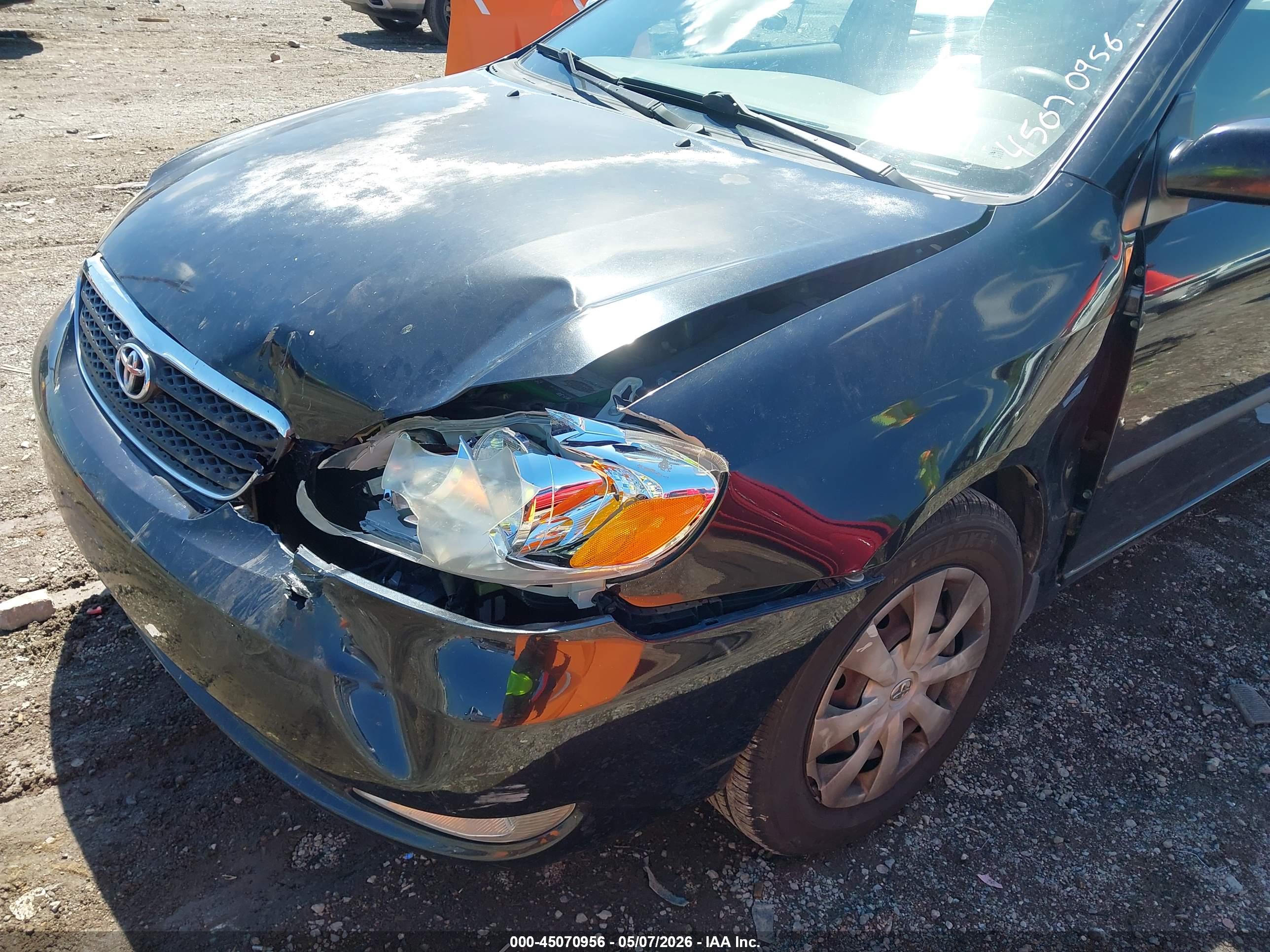 TOYOTA COROLLA image 6