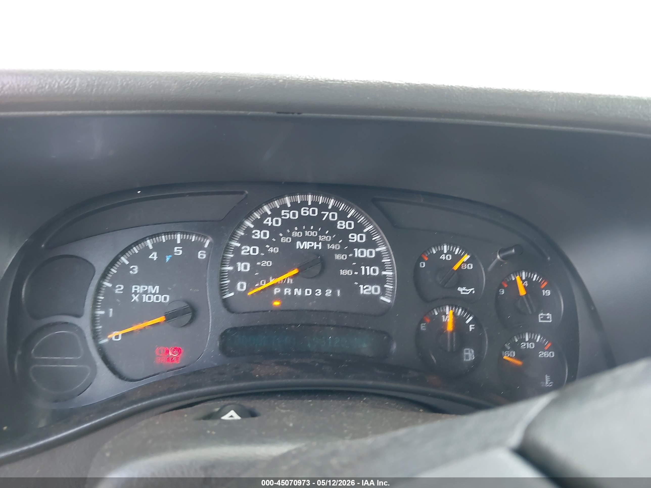 GMC SIERRA image 7