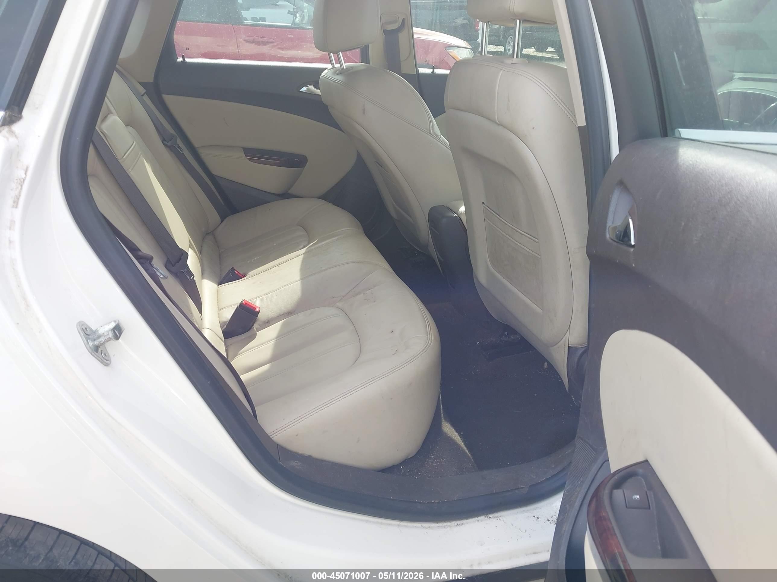 BUICK VERANO image 8