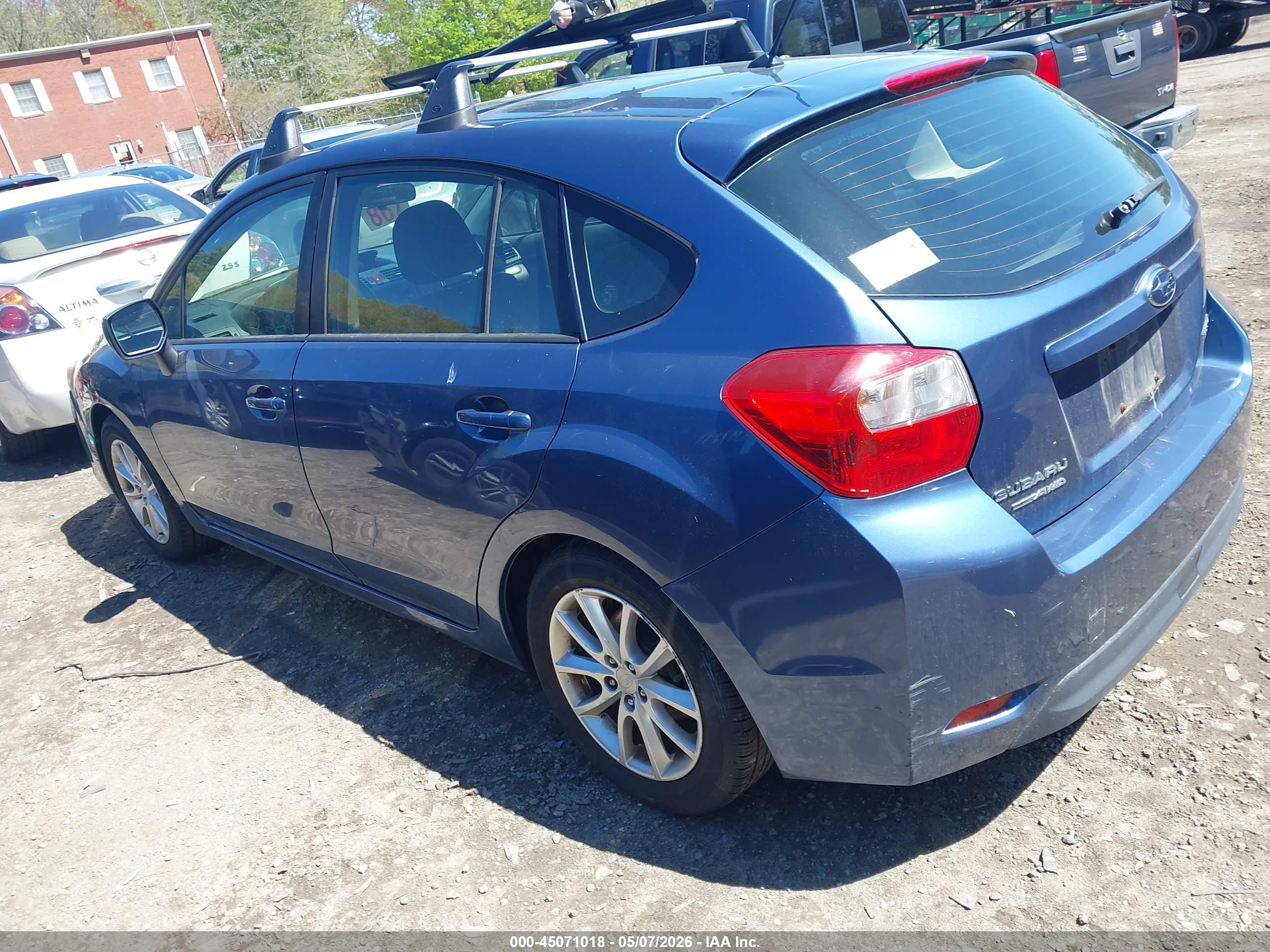 SUBARU IMPREZA image 3