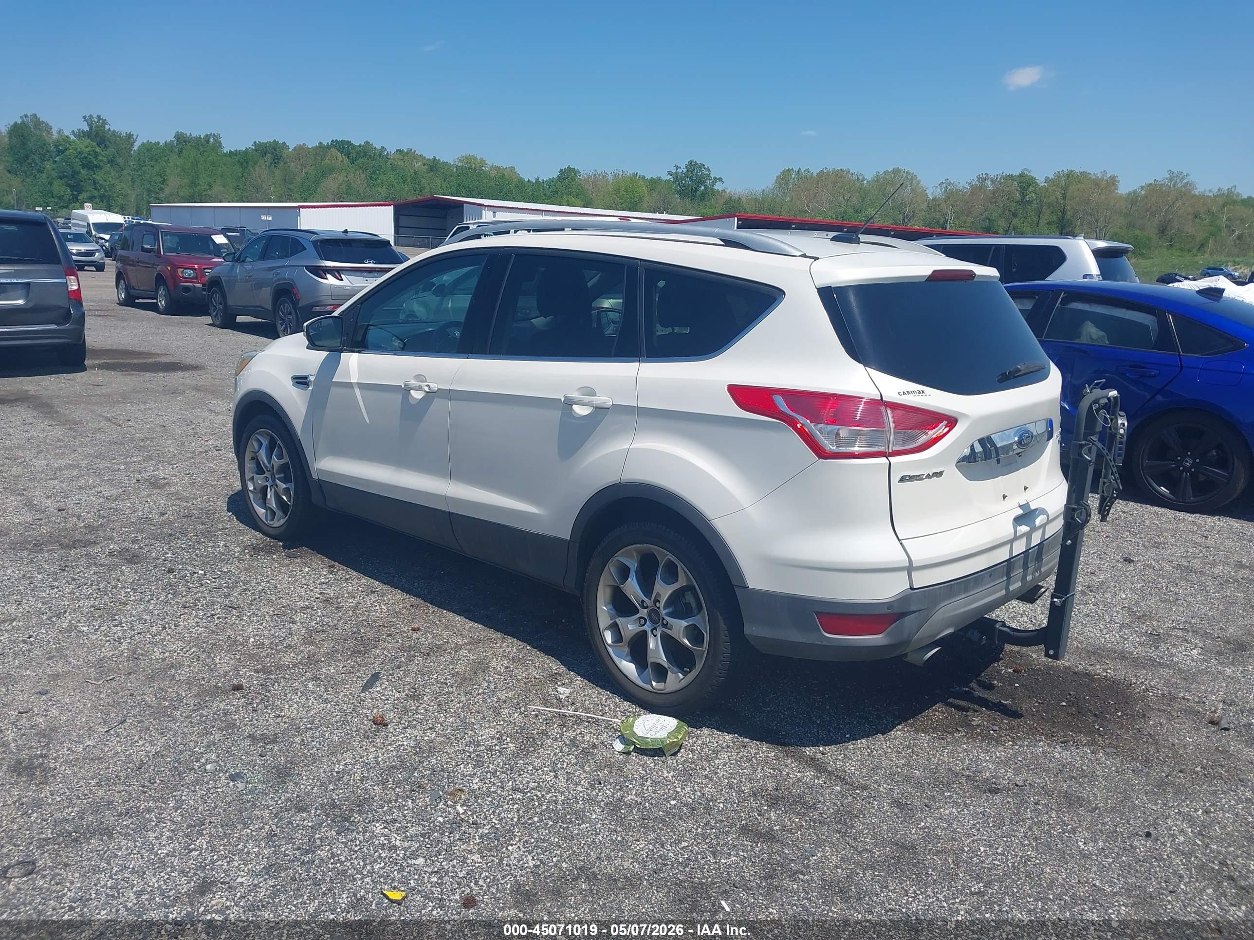 FORD ESCAPE image 3