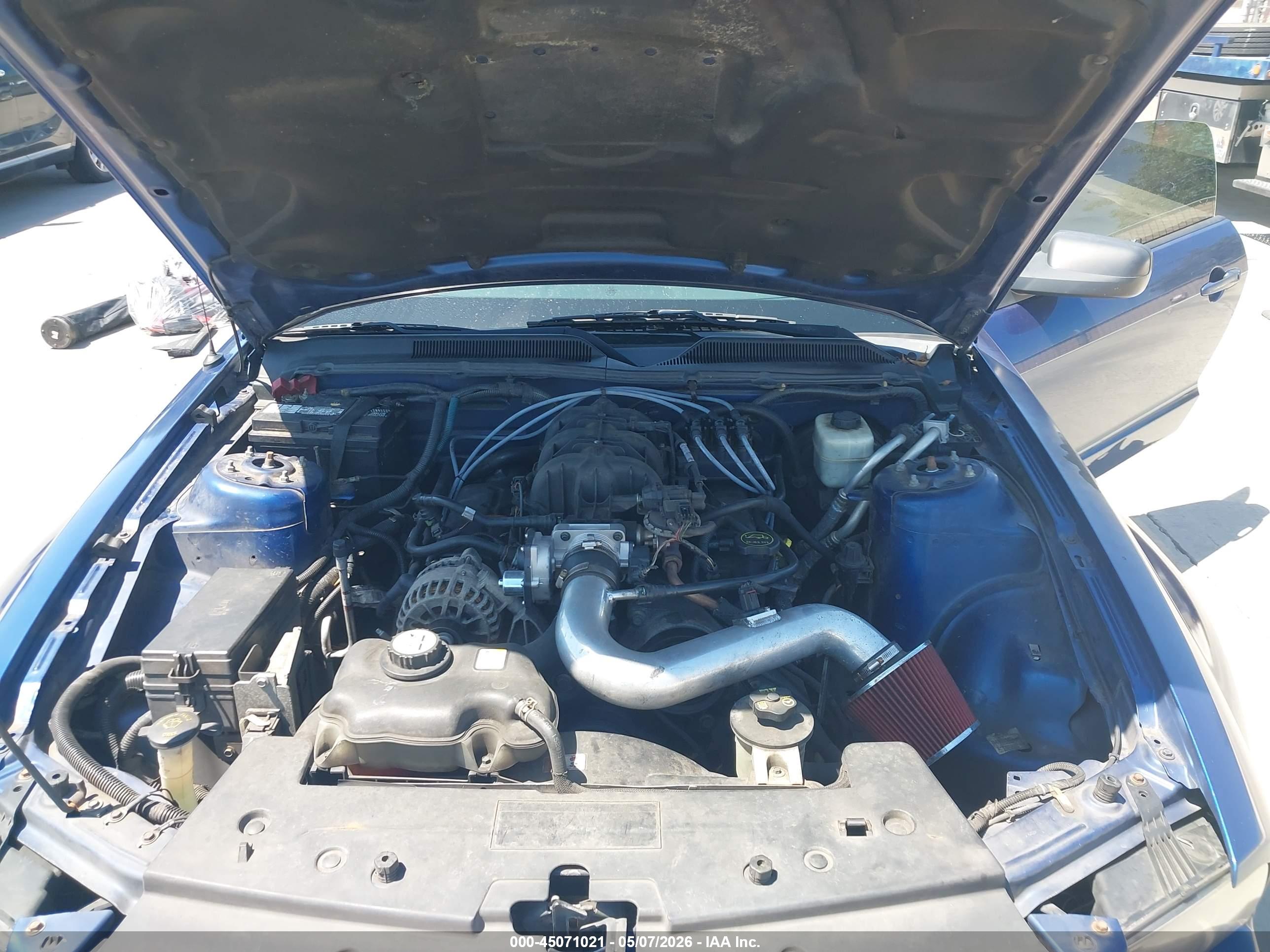 FORD MUSTANG image 10