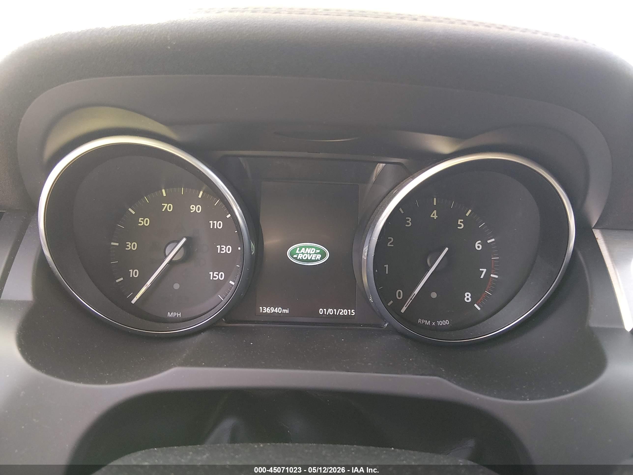 LAND ROVER image 7