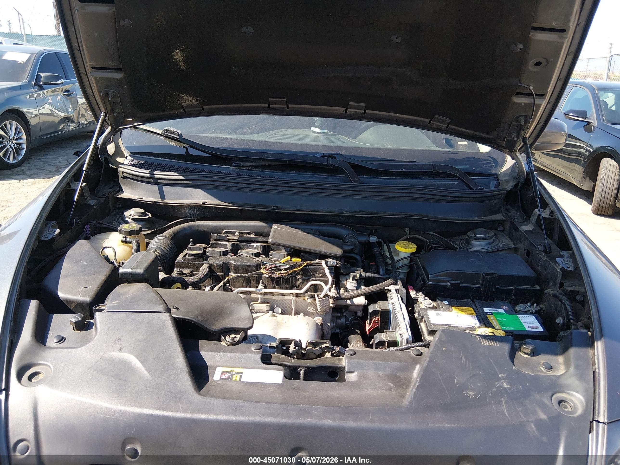 JEEP CHEROKEE image 10