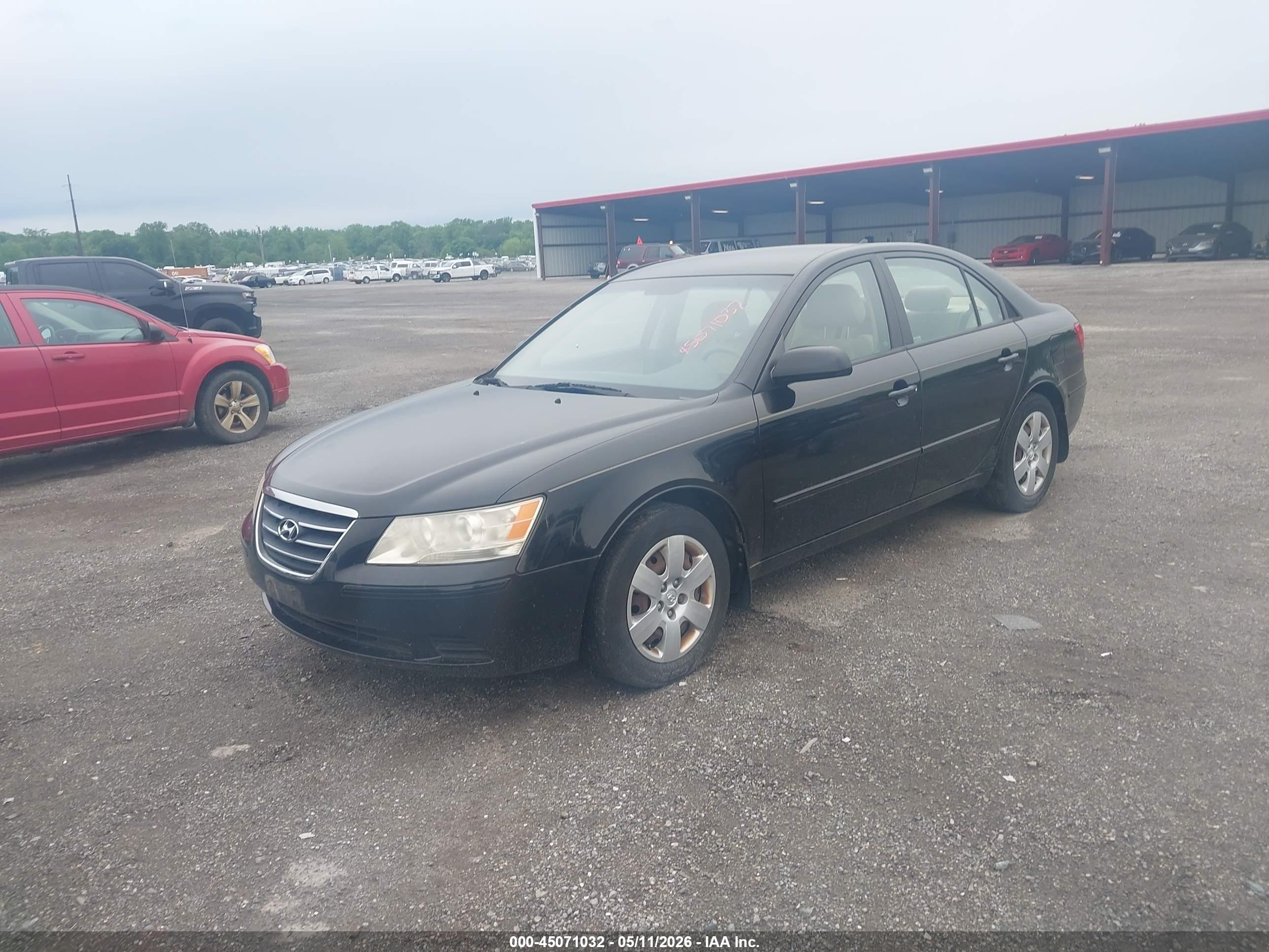 HYUNDAI SONATA image 2